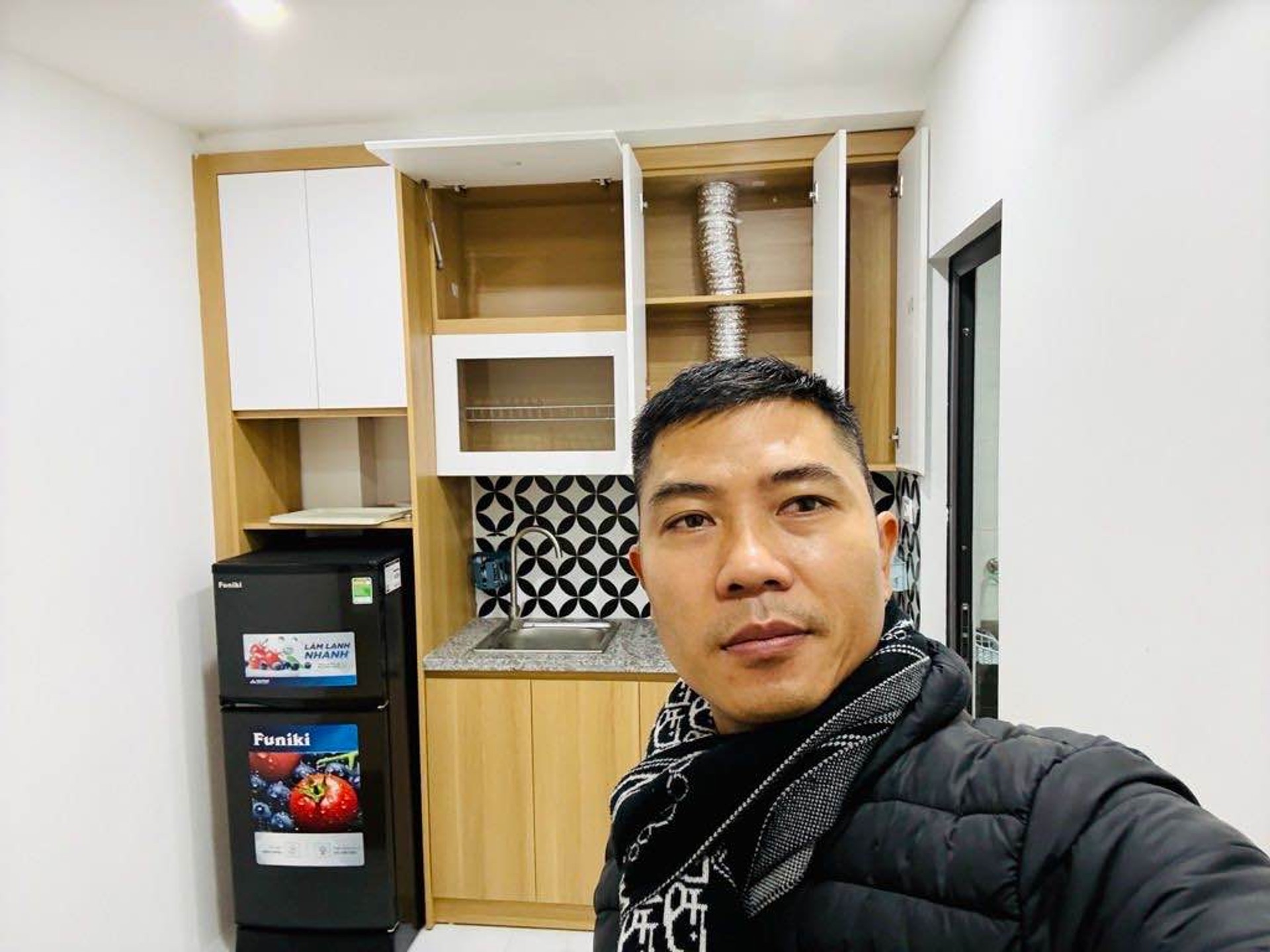 Bán nhà Hoàng Mai - diện tích 62m2 7 tầng - Lô góc 3 thoáng - giá 21,5 tỷ
