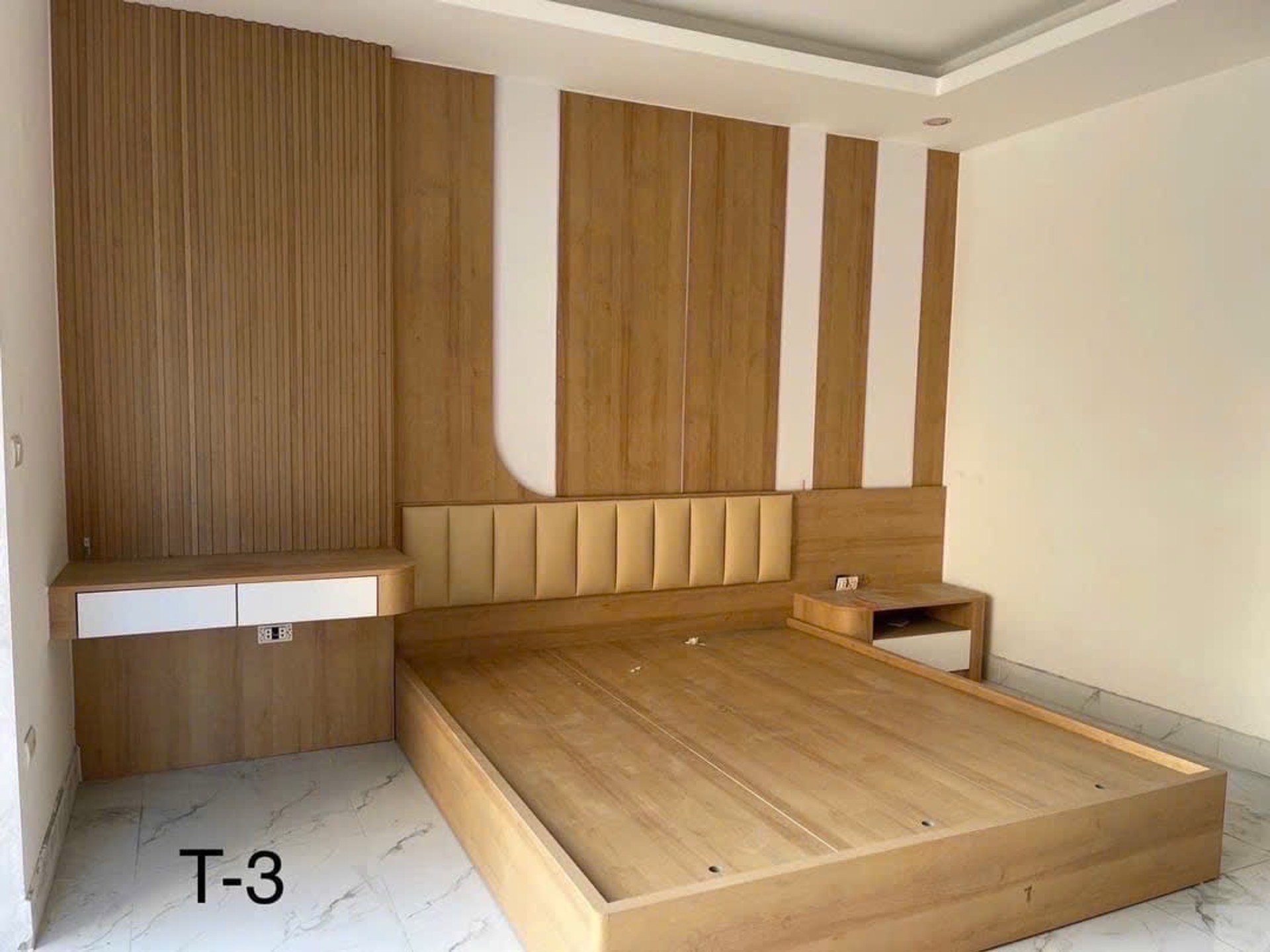 Bán nhà Dương Văn Bé - diện tích 50m2 5 tầng - Ô TÔ 7 CHỖ VÀO NHÀ - giá 13,8 tỷ