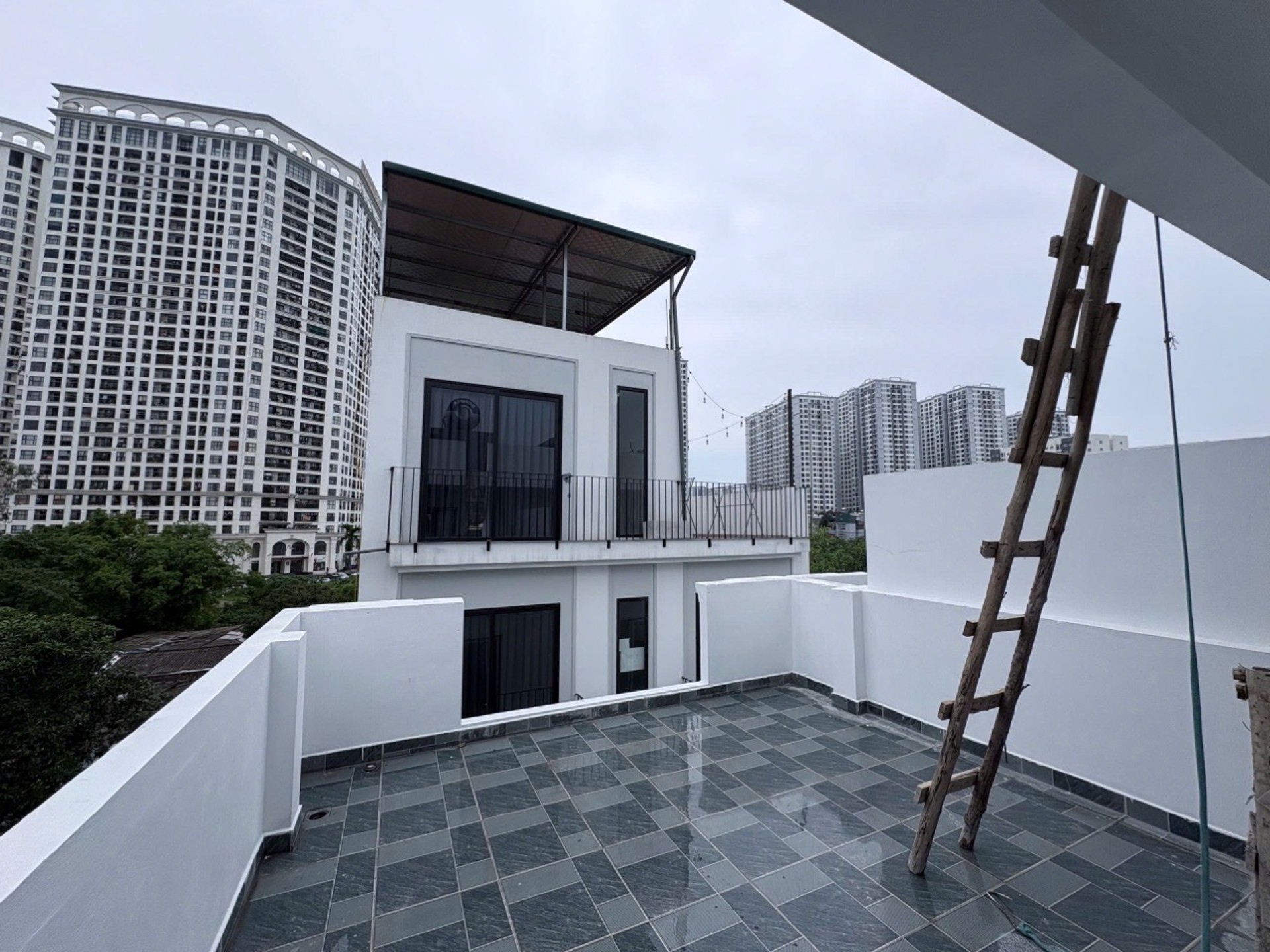 Bán nhà Dương Văn Bé - diện tích 50m2 5 tầng - Ô TÔ 7 CHỖ VÀO NHÀ - giá 13,8 tỷ
