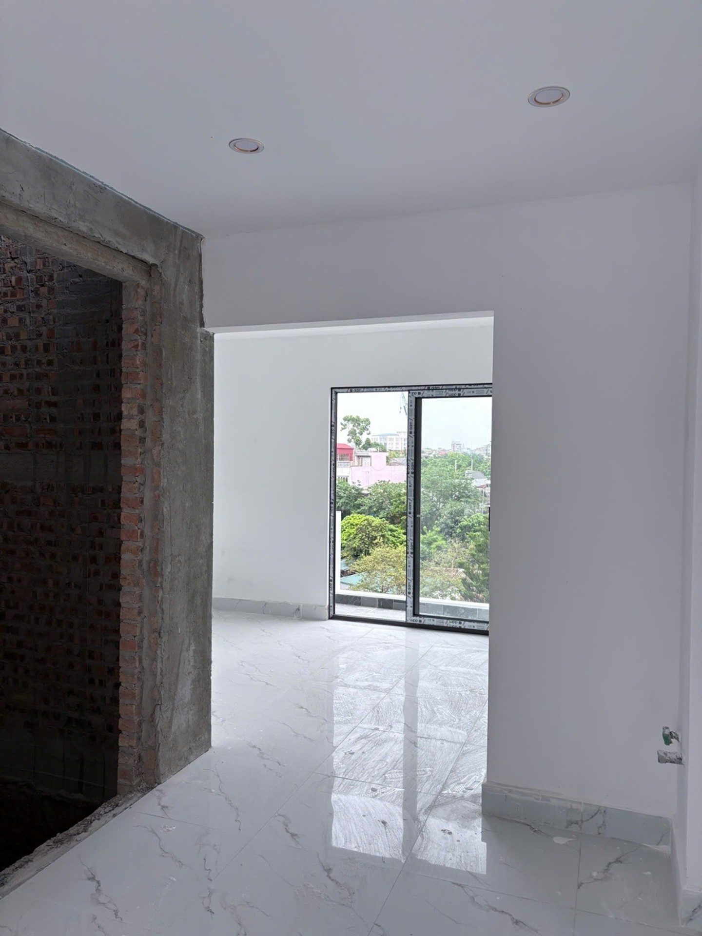 Bán nhà Dương Văn Bé - diện tích 50m2 5 tầng - Ô TÔ 7 CHỖ VÀO NHÀ - giá 13,8 tỷ