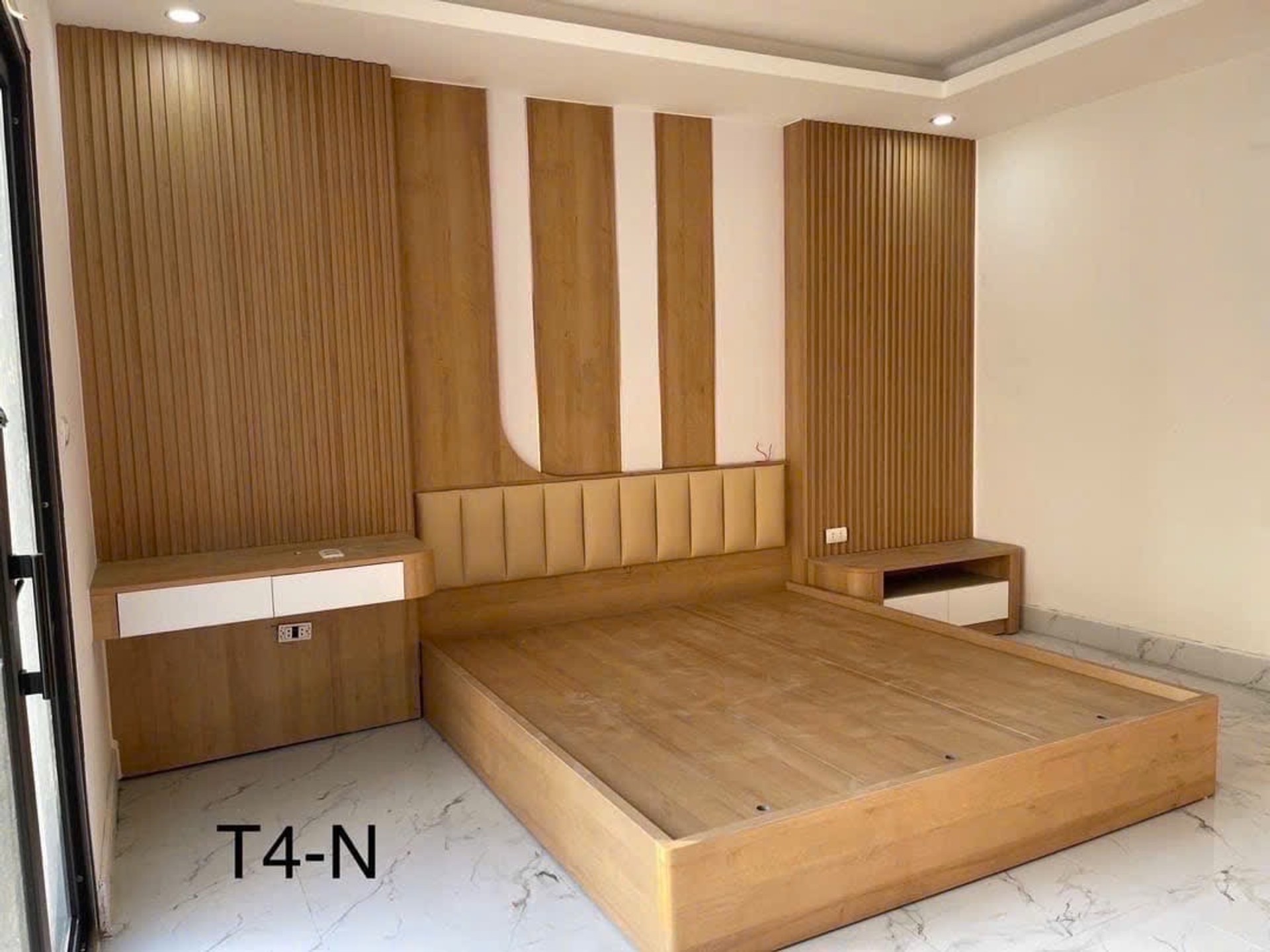 Bán nhà Dương Văn Bé - diện tích 50m2 5 tầng - Ô TÔ 7 CHỖ VÀO NHÀ - giá 13,8 tỷ