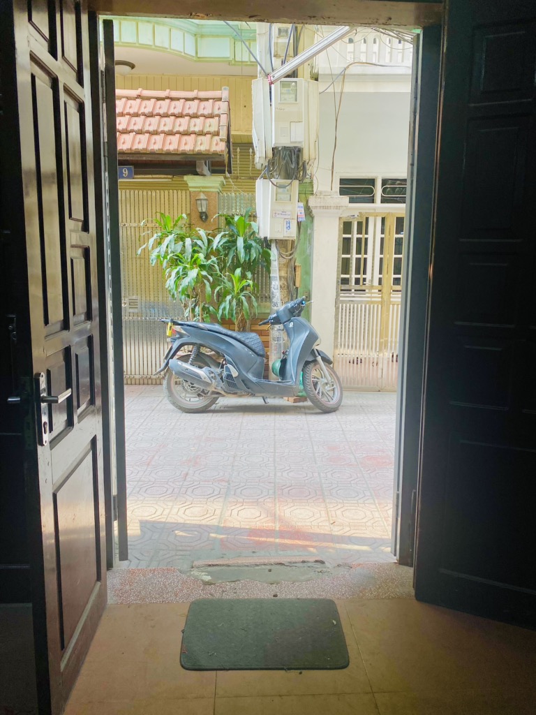 Bán nhà Yên Bái 2 - diện tích 75m2 4 tầng - Ô TÔ ĐỖ CỬA - giá 23,8 tỷ