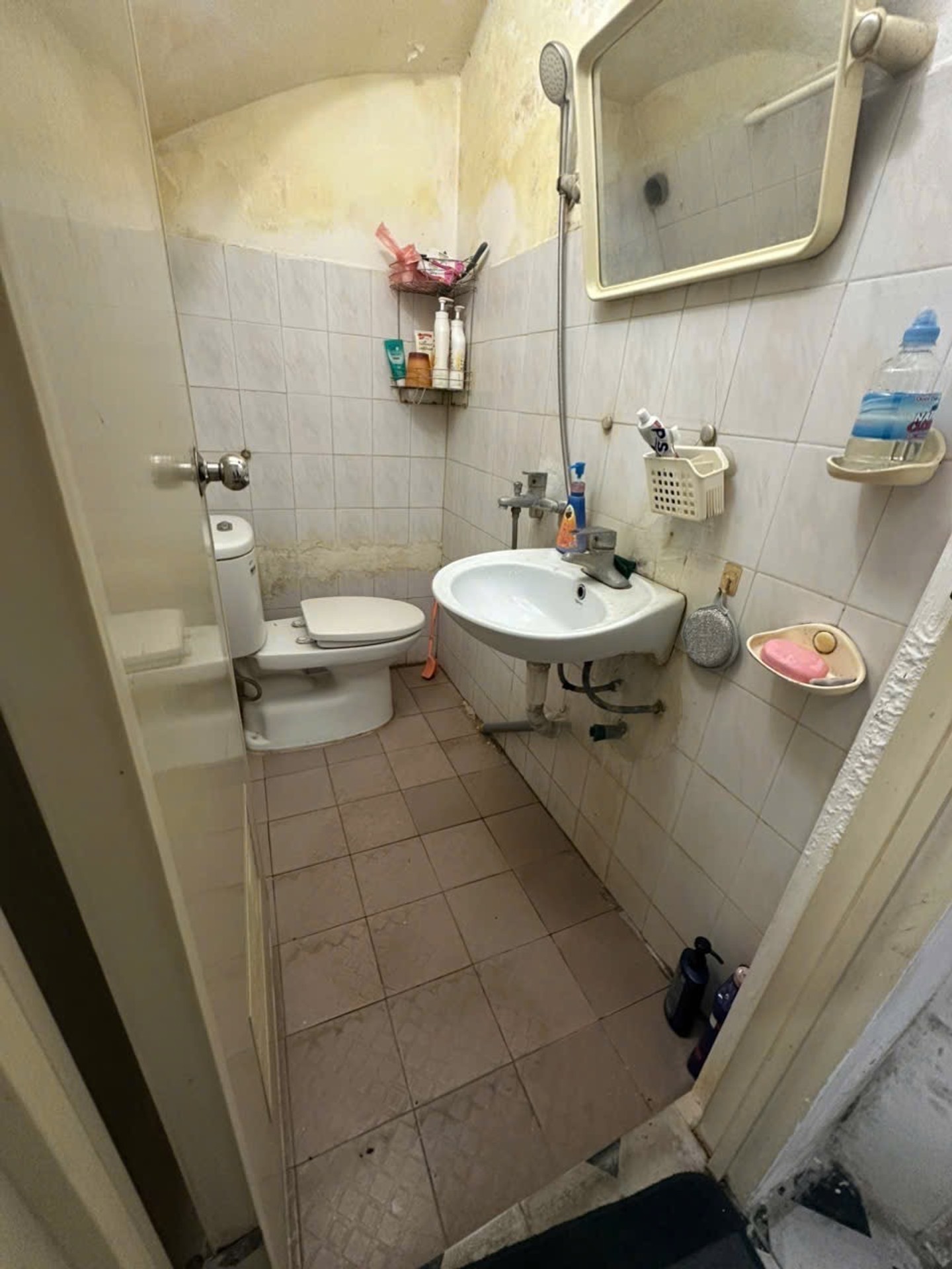 Bán nhà Kim Ngưu - diện tích 40m2 3 tầng - Ô TÔ ĐỖ CỬA - giá 16 tỷ
