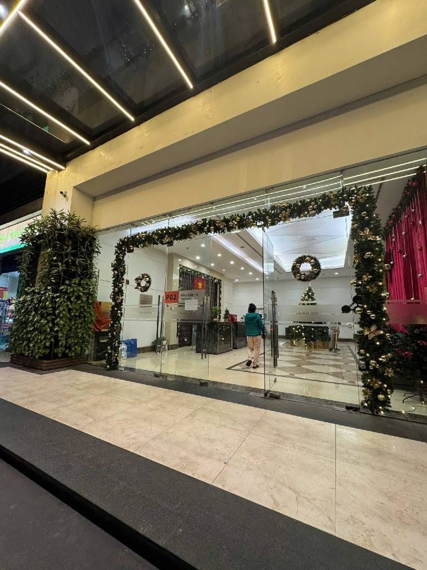 Bán nhà Minh Khai - diện tích 96m2 1 tầng - Căn hộ cao cấp Park 2 - giá 15,2 tỷ