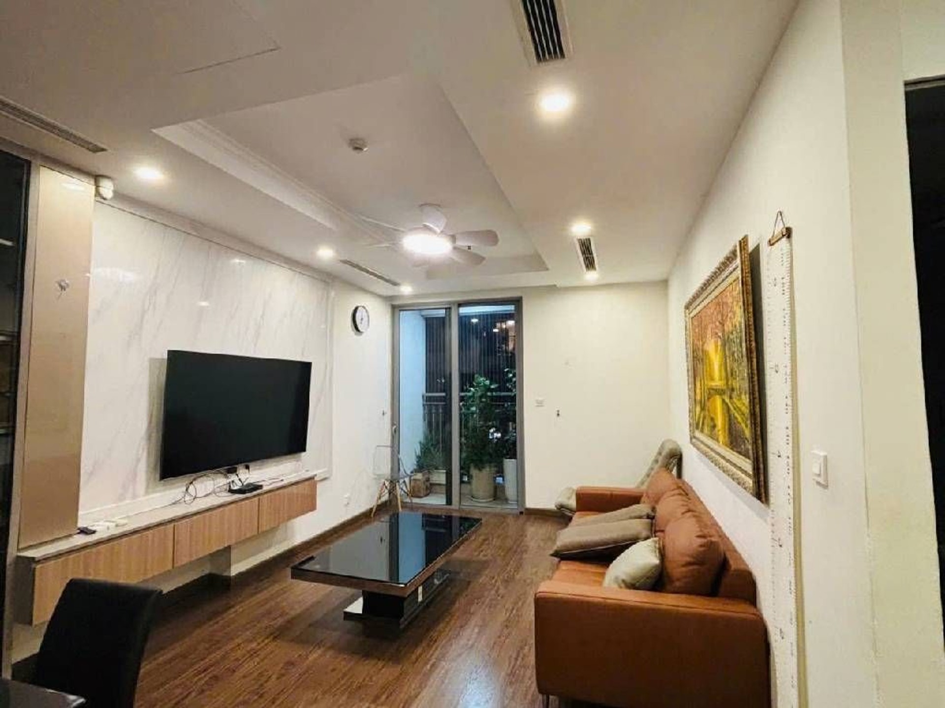 Bán nhà Minh Khai - diện tích 96m2 1 tầng - Căn hộ cao cấp Park 2 - giá 15,2 tỷ
