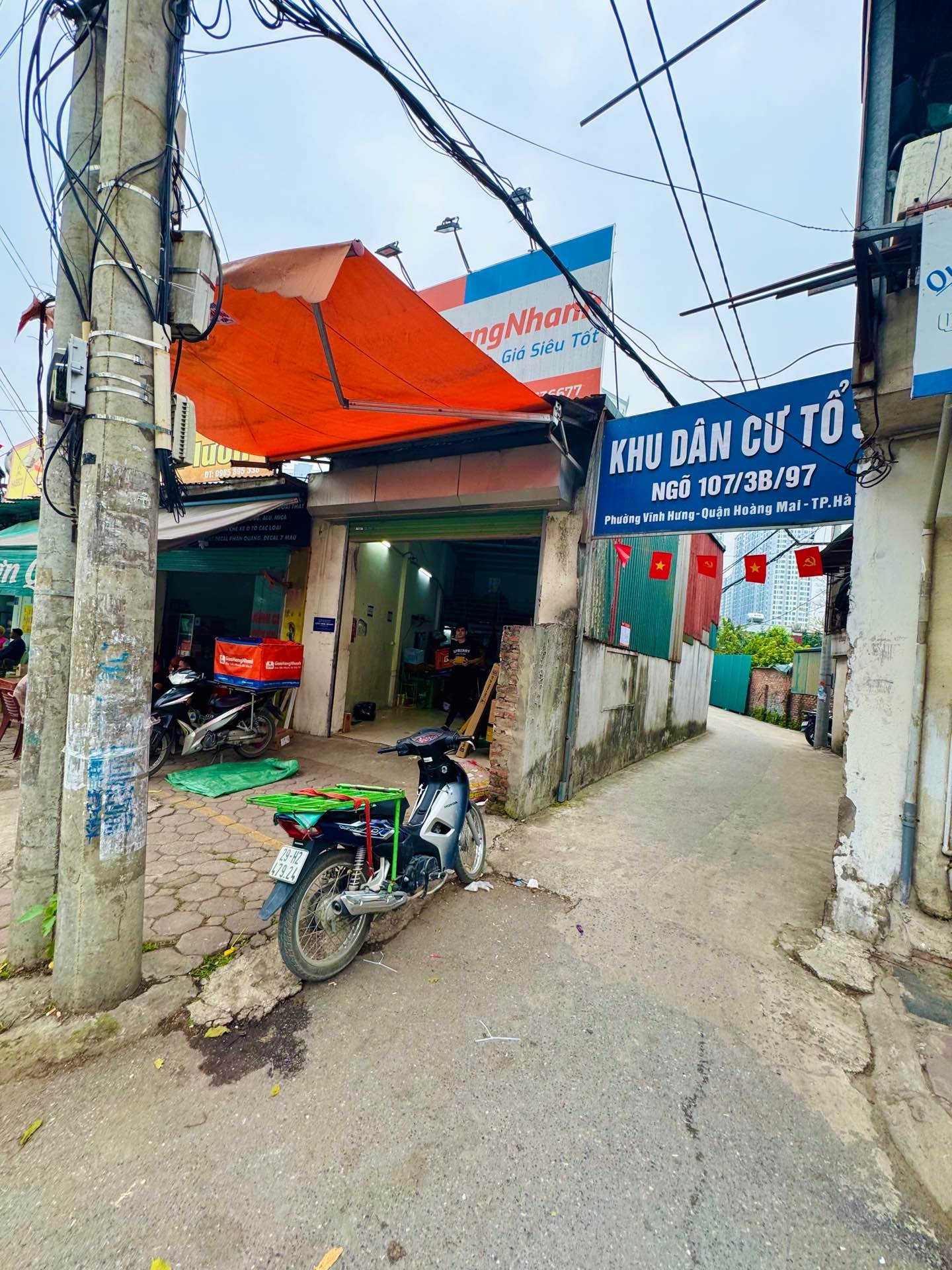 Bán nhà Tân Khai - diện tích 30m2 2 tầng - Ô tô tránh đỗ cửa - giá 2,69 tỷ