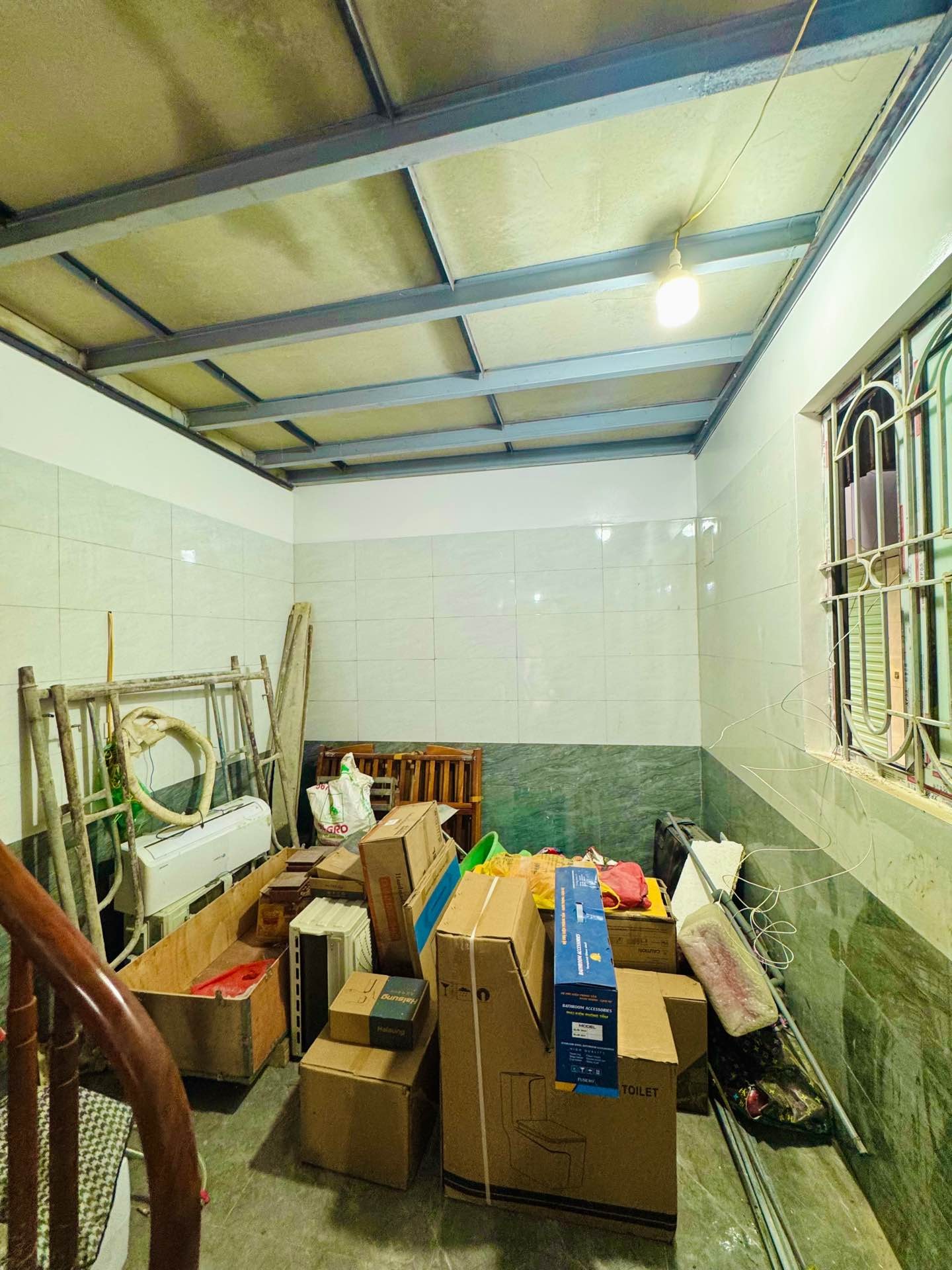 Bán nhà Tân Khai - diện tích 30m2 2 tầng - Ô tô tránh đỗ cửa - giá 2,69 tỷ
