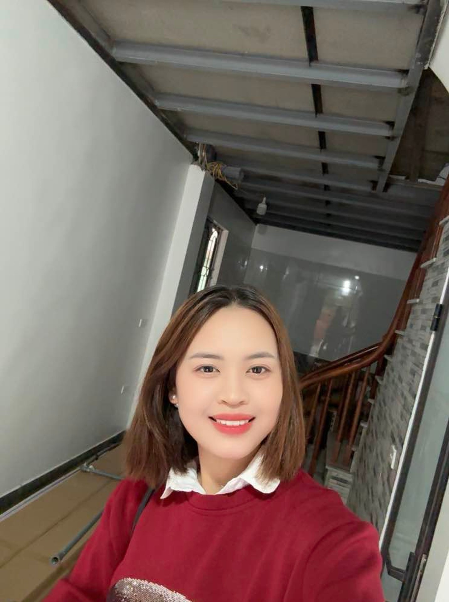 Bán nhà Tân Khai - diện tích 30m2 2 tầng - Ô tô tránh đỗ cửa - giá 2,69 tỷ