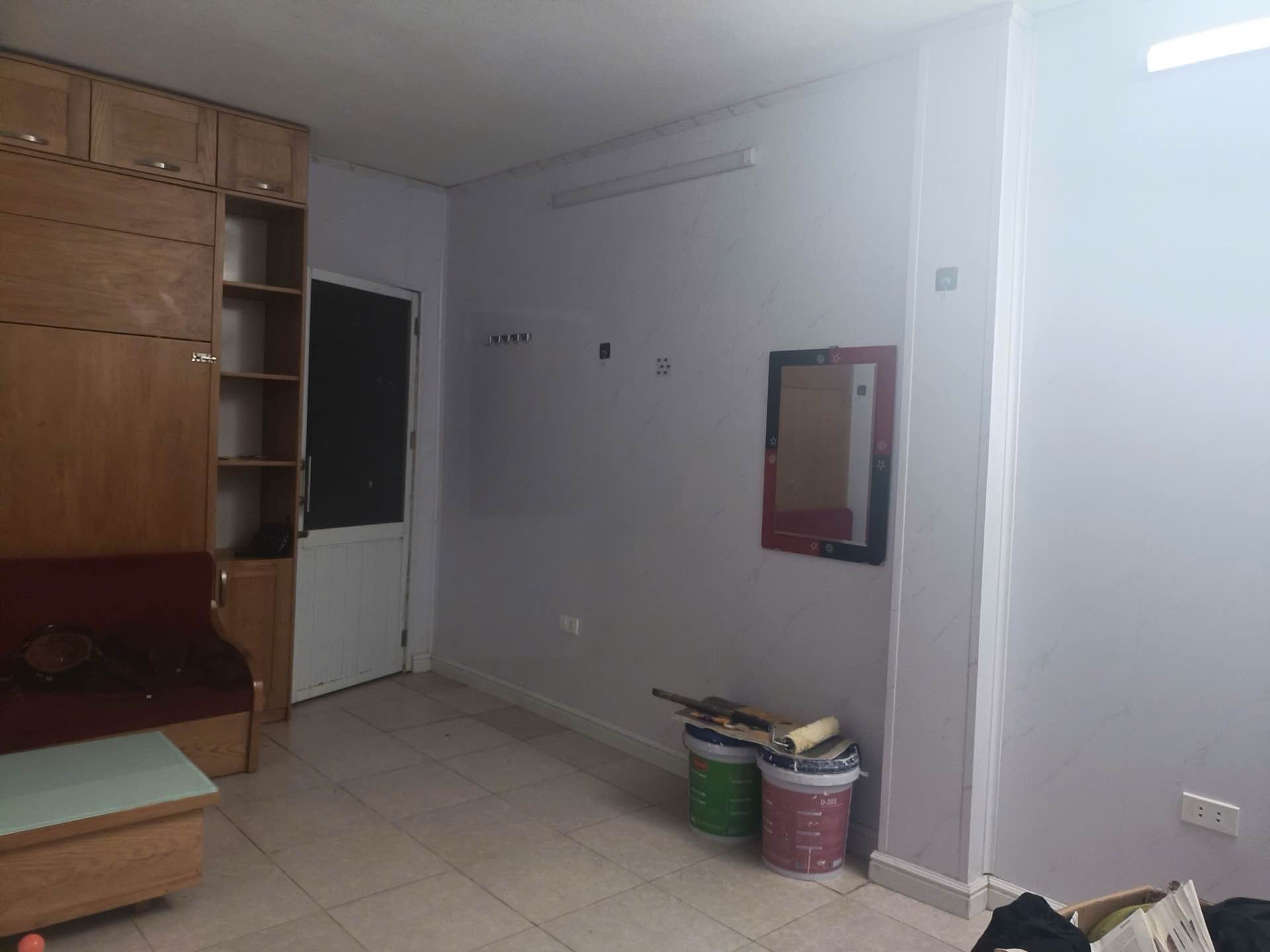 Bán nhà Định Công Thượng - diện tích 43m2 2 tầng - Ô tô tránh kinh doanh - giá 2 tỷ