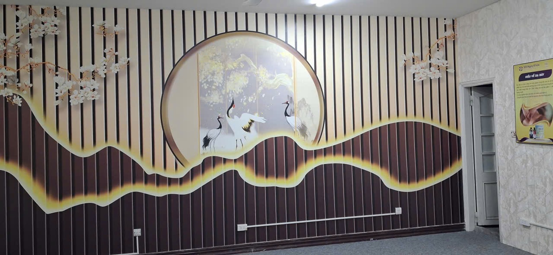 Bán nhà Minh Khai - diện tích 95.2m2 4 tầng - Mặt ngõ ô tô tránh - giá 38,5 tỷ