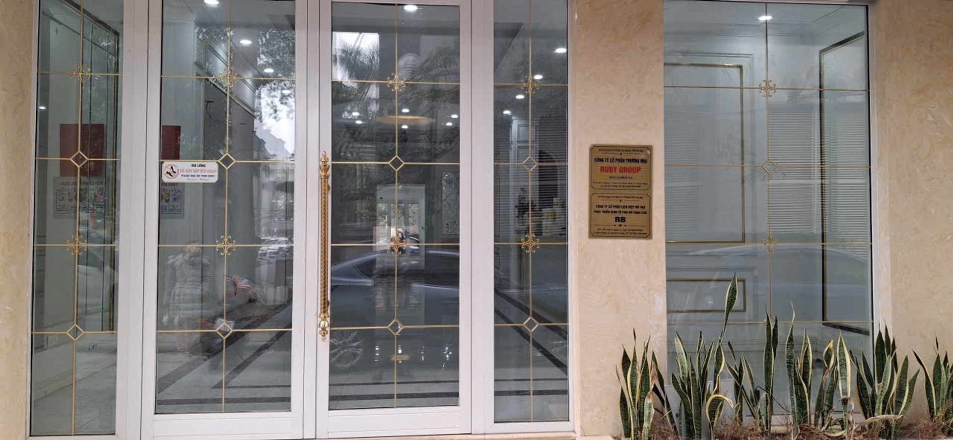 Bán nhà Minh Khai - diện tích 95.2m2 4 tầng - Mặt ngõ ô tô tránh - giá 38,5 tỷ