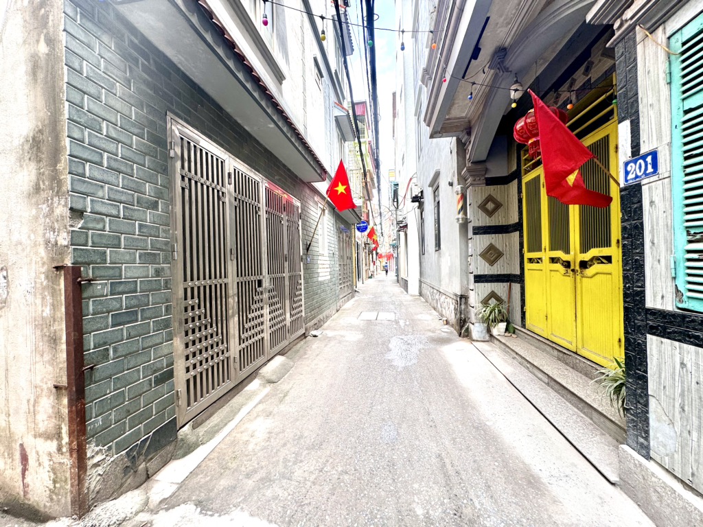 Bán nhà Giáp Nhị - diện tích 50m2 5 tầng - Nhà đẹp ở ngay - giá 12,5 tỷ