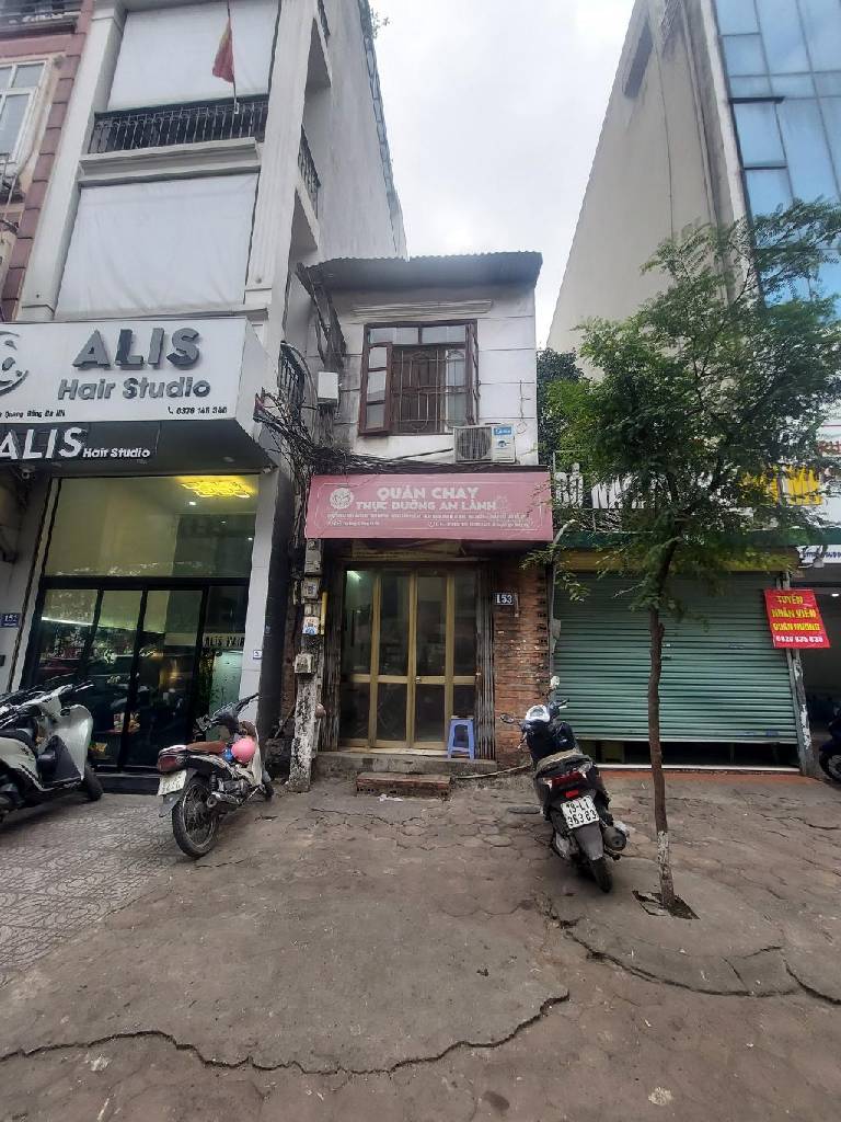 Bán nhà Yên Lãng - diện tích 81m2 2 tầng - Mặt phố kinh doanh sầm uất - giá 33 tỷ