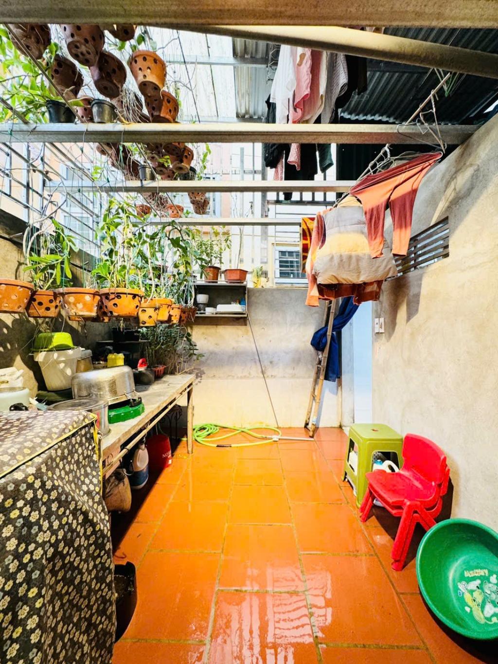 Bán nhà Dương Văn Bé - diện tích 60m2 2 tầng - Ô tô tránh - giá 17,3 tỷ