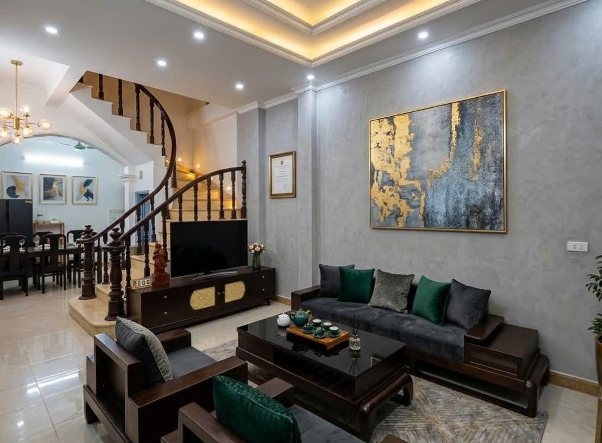 Bán nhà Kim Giang - diện tích 46m2 5 tầng - PHÂN LÔ - NGÕ THÔNG - GẦN PHỐ - giá 10,68 tỷ