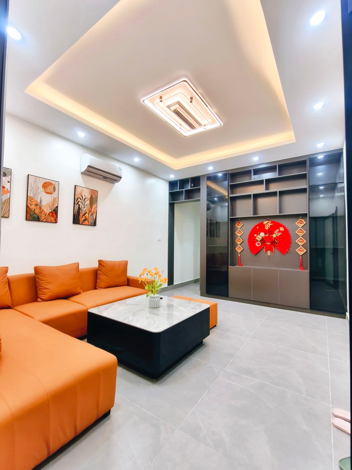 Bán nhà Nguyễn Công Trứ - diện tích 80m2 1 tầng - Căn hộ tầng 2 thoáng sáng - giá 4,6 tỷ