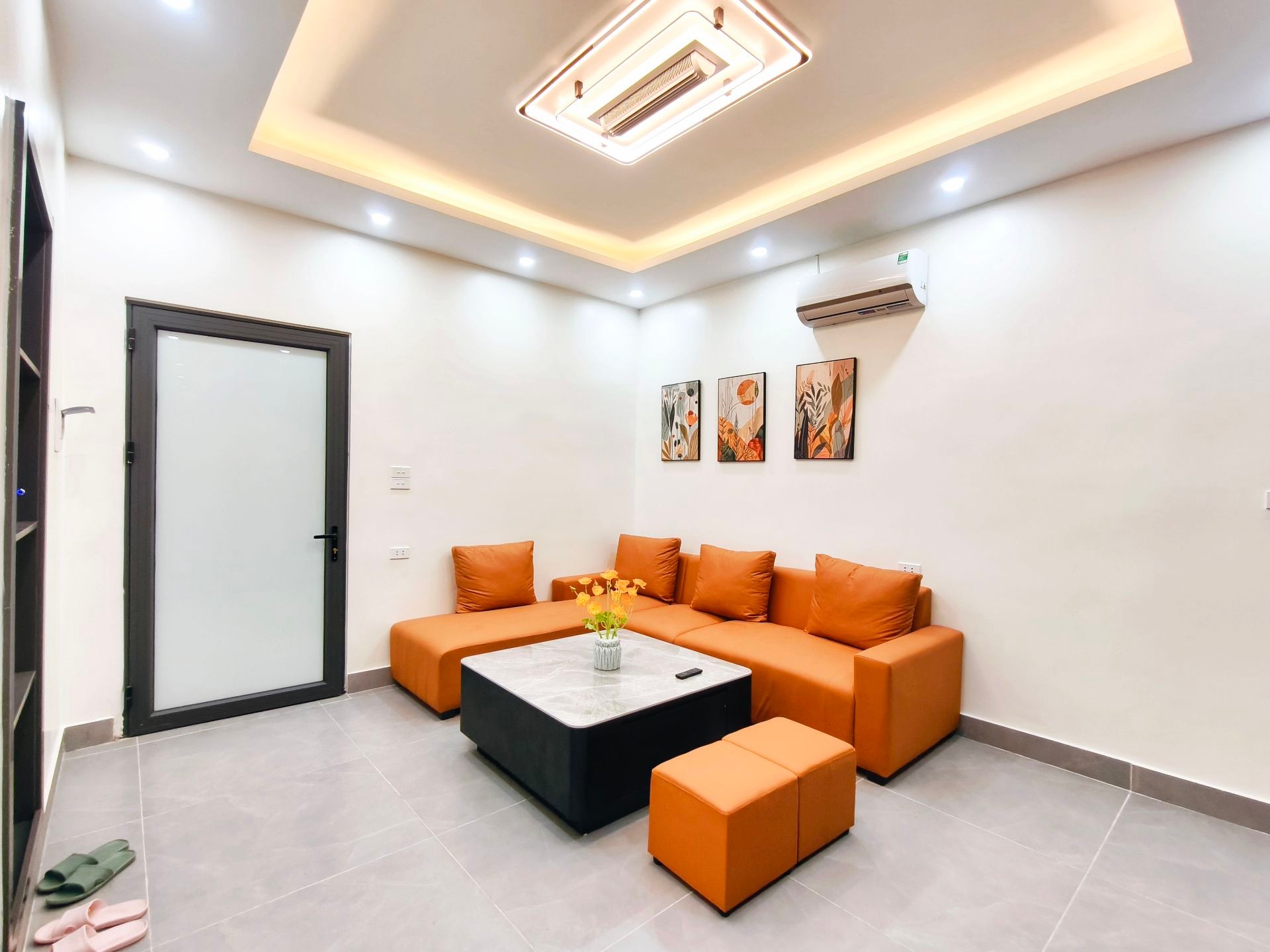 Bán nhà Nguyễn Công Trứ - diện tích 80m2 1 tầng - Căn hộ tầng 2 thoáng sáng - giá 4,6 tỷ