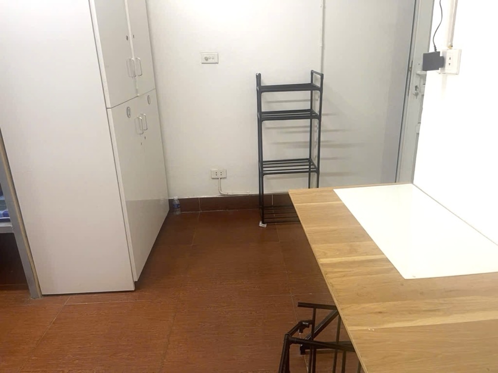 Bán nhà Nguyễn Xiển - diện tích 72m2 5 tầng - Mặt phố - giá 28 tỷ