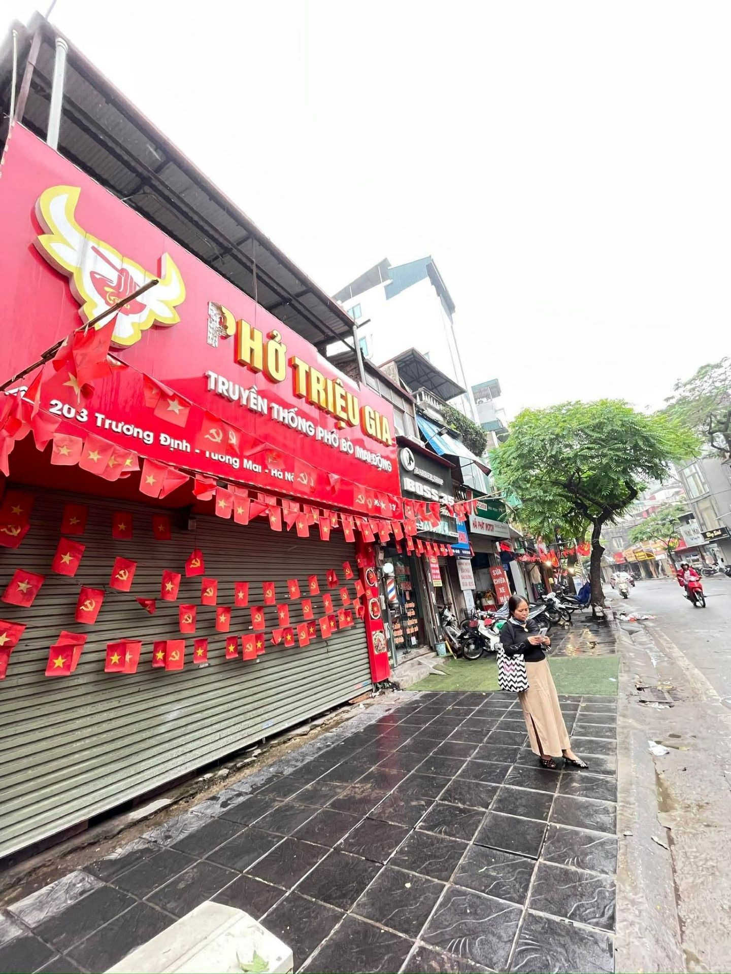 Bán nhà Trương Định - diện tích 102m2 2 tầng - Ngõ 4 ô tô trở lên - giá 5,5 tỷ