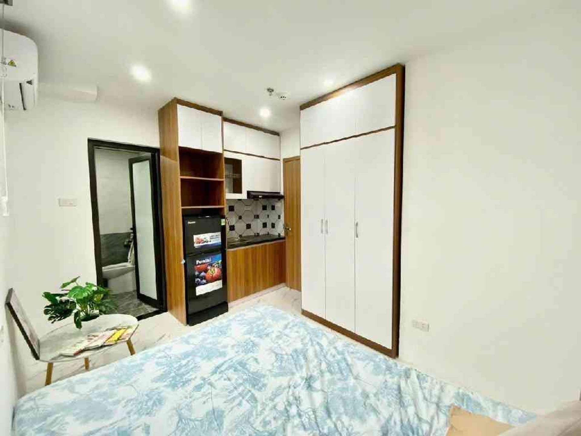 Bán nhà Hoàng Mai - diện tích 54m2 7 tầng - Thang máy - giá 18,5 tỷ