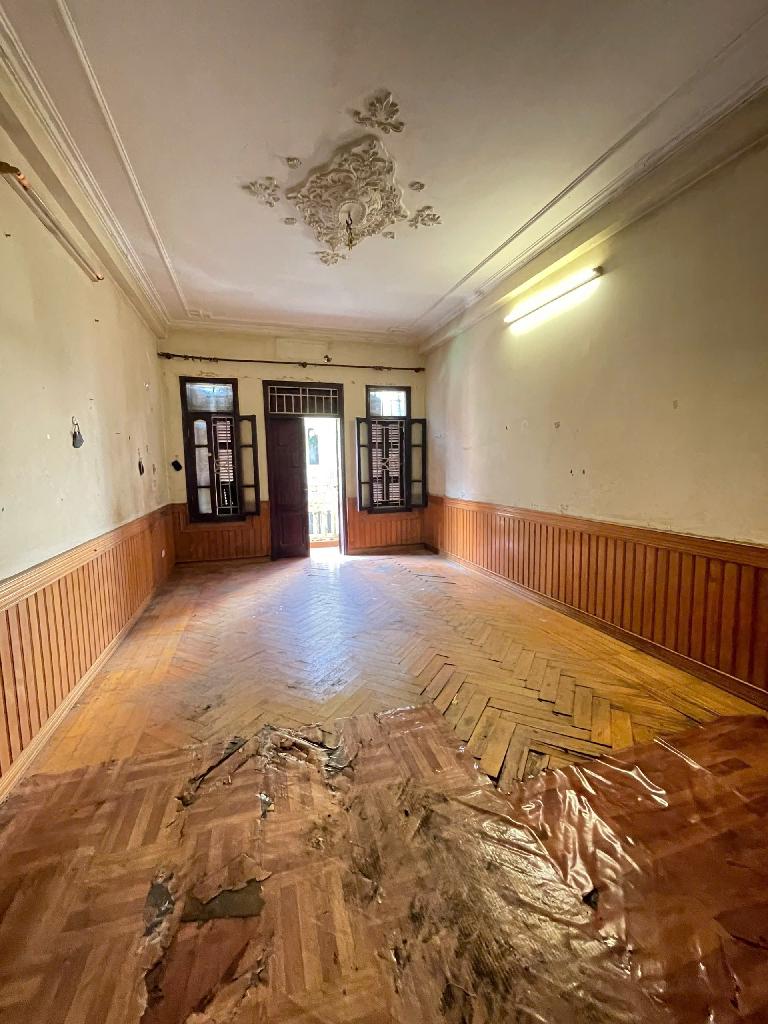 Bán nhà Pháo Đài Láng - diện tích 82m2 5 tầng - MẶT PHỐ - giá 32 tỷ