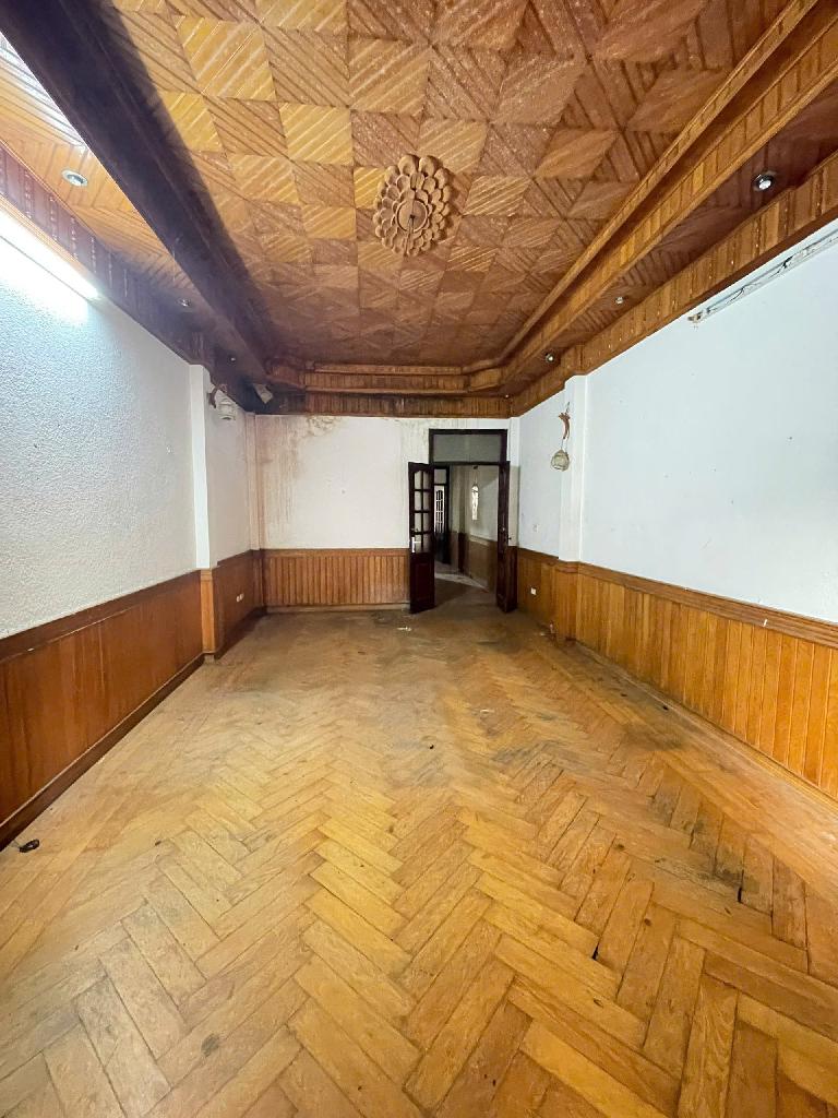 Bán nhà Pháo Đài Láng - diện tích 82m2 5 tầng - MẶT PHỐ - giá 32 tỷ