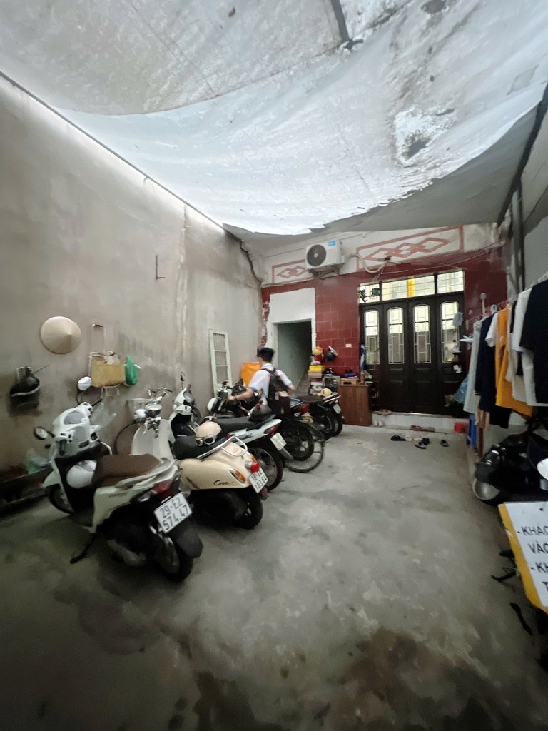 Bán nhà Trung Liệt - diện tích 128m2 4 tầng - Đang cập nhật - giá 34 tỷ