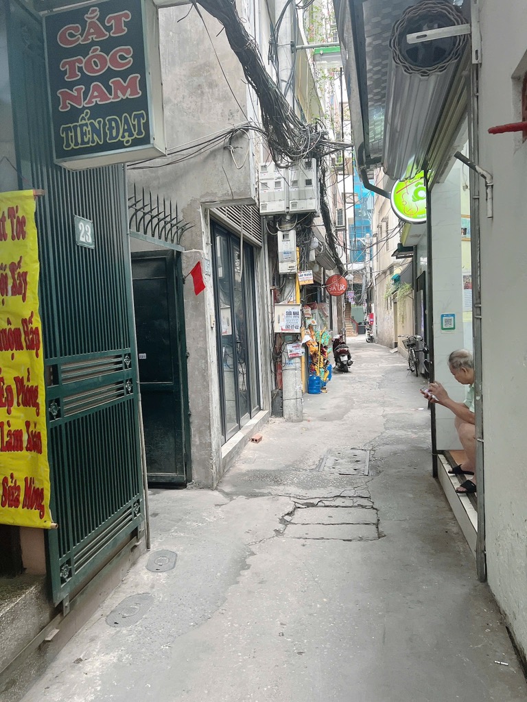 Bán nhà Trung Liệt - diện tích 128m2 4 tầng - Đang cập nhật - giá 34 tỷ