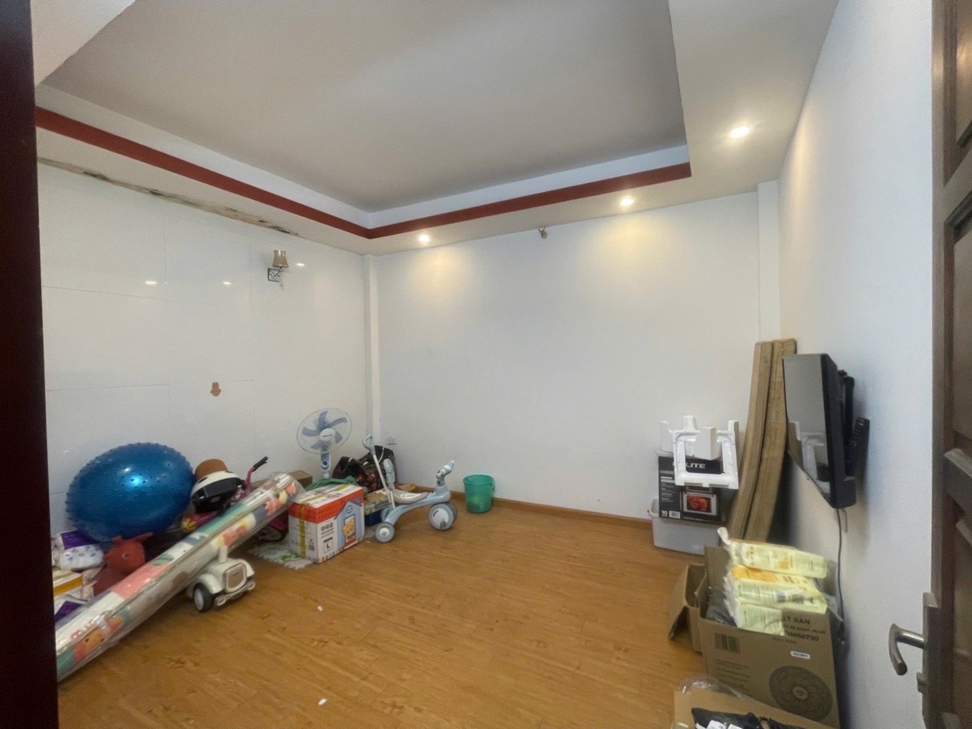 Bán nhà Bạch Mai - diện tích 50m2 5 tầng - Mặt tiền quyền lực - giá 10,9 tỷ