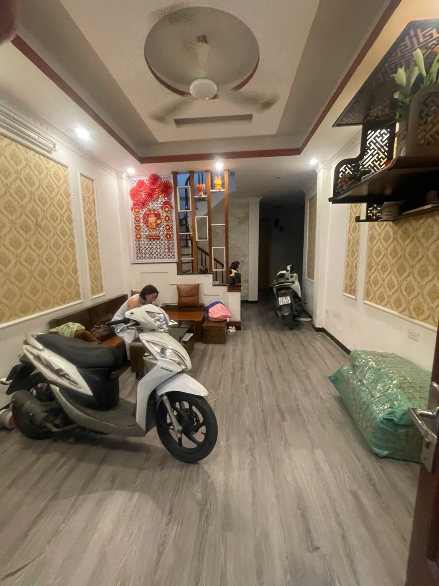 Bán nhà Bạch Mai - diện tích 50m2 5 tầng - Mặt tiền quyền lực - giá 10,9 tỷ