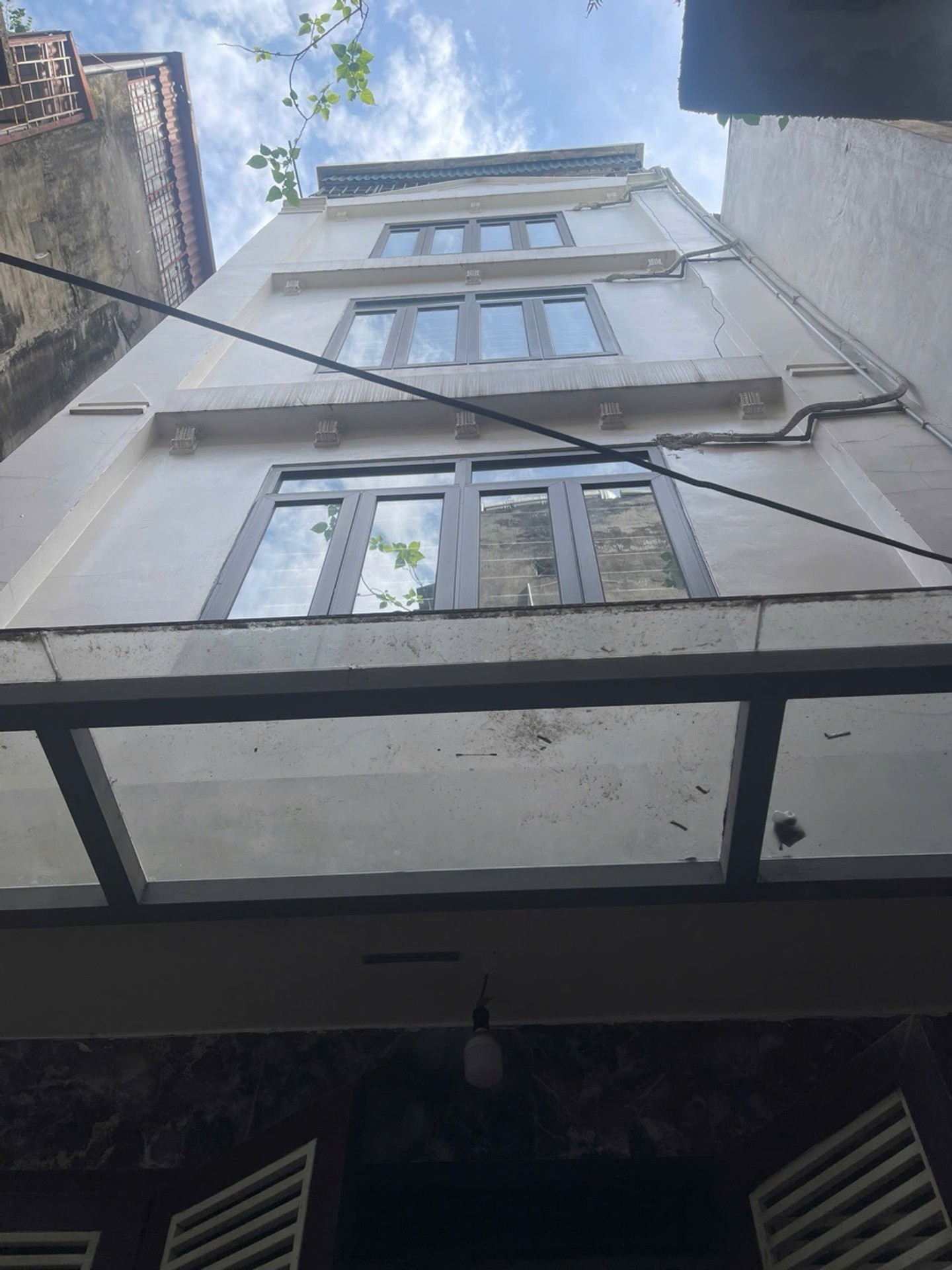 Bán nhà Bạch Mai - diện tích 50m2 5 tầng - Mặt tiền quyền lực - giá 10,9 tỷ