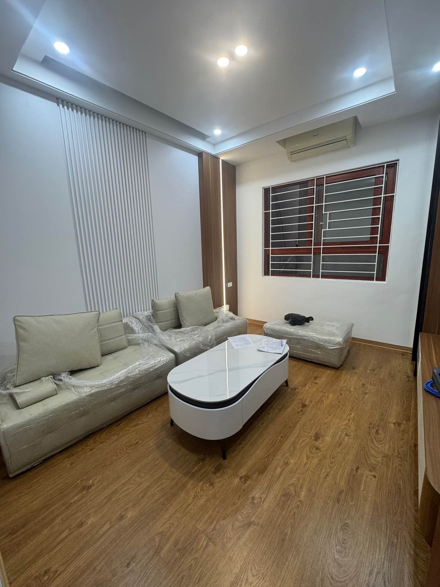 Bán nhà Kim Giang - diện tích 31m2 4 tầng - Sổ đỏ vuông đẹp - giá 9 tỷ