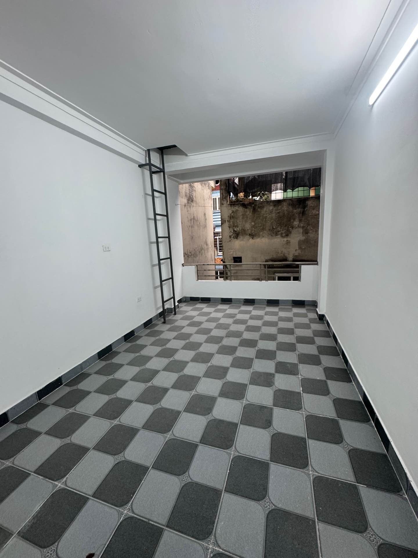 Bán nhà Kim Giang - diện tích 31m2 4 tầng - Sổ đỏ vuông đẹp - giá 9 tỷ