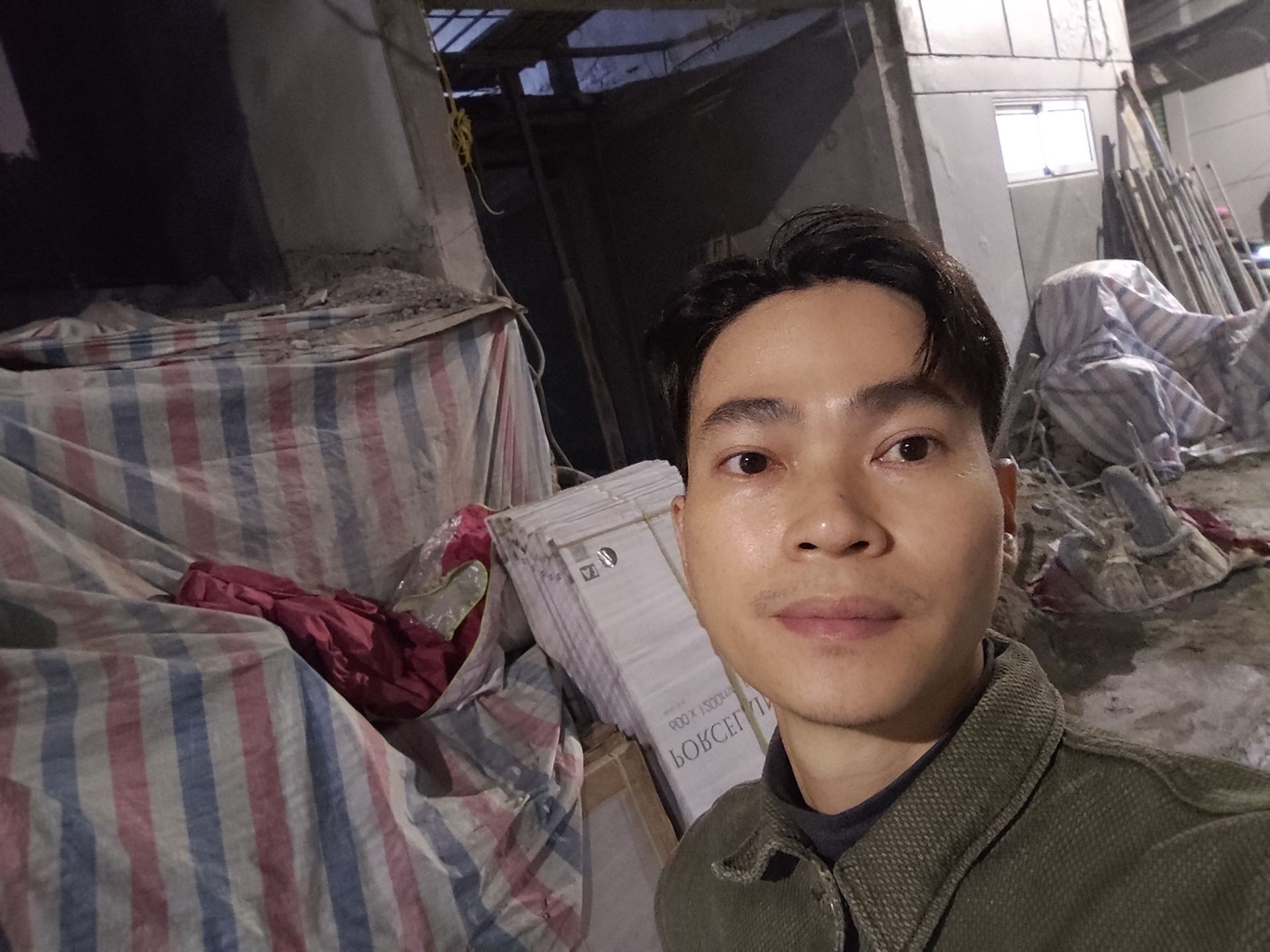 Bán nhà 45 - diện tích 46m2 7 tầng - Ô tô vào nhà - giá 19,5 tỷ