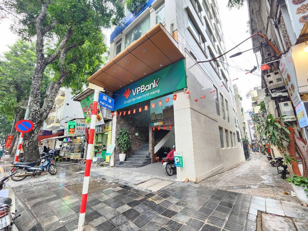 Bán nhà Lò Đúc - diện tích 41m2 2 tầng - ô tô vào tận sân - giá 14,5 tỷ