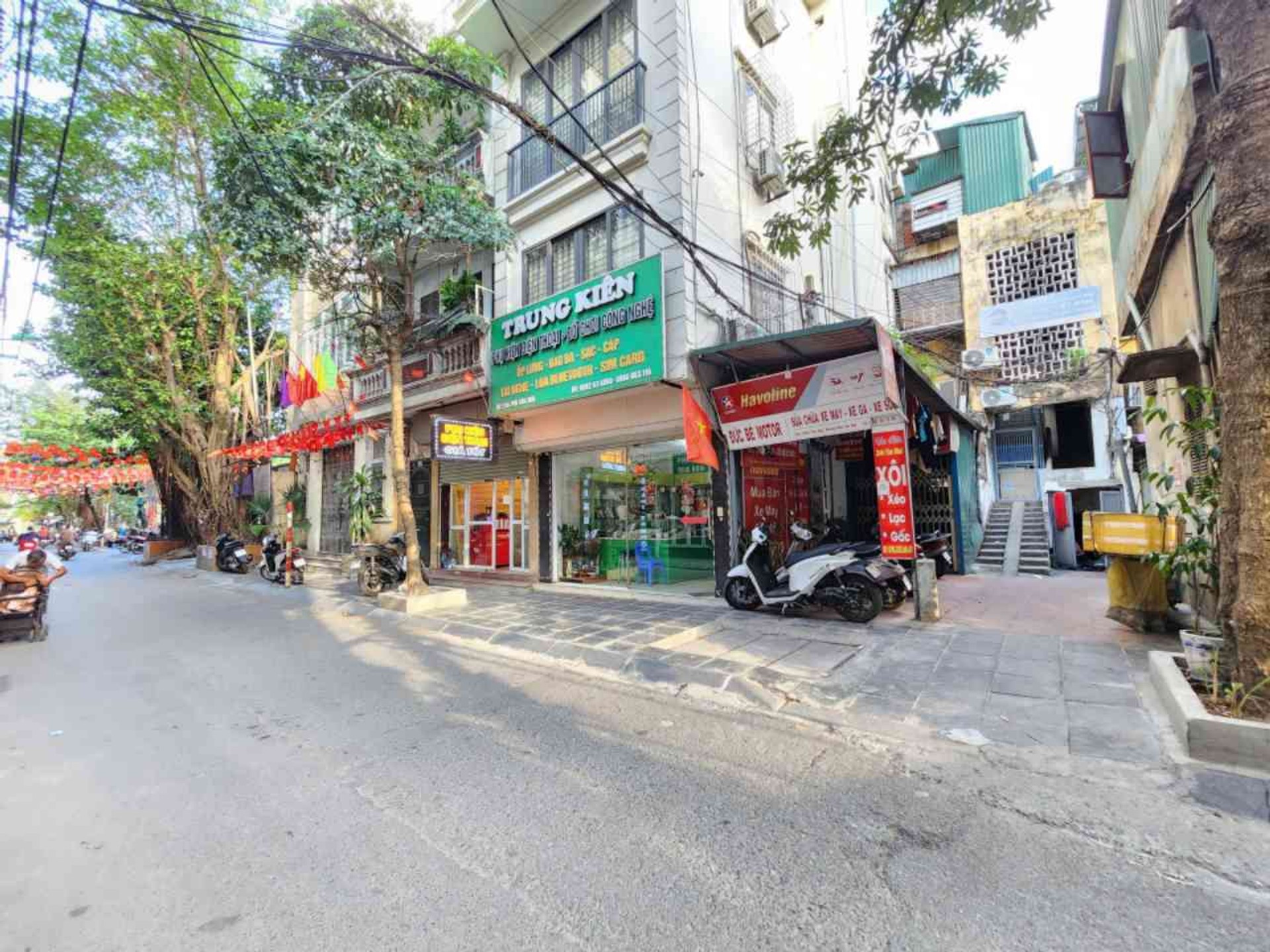 Bán nhà Tân Mai - diện tích 50m2 4 tầng - Ô tô đỗ sát nhà - giá 3,48 tỷ