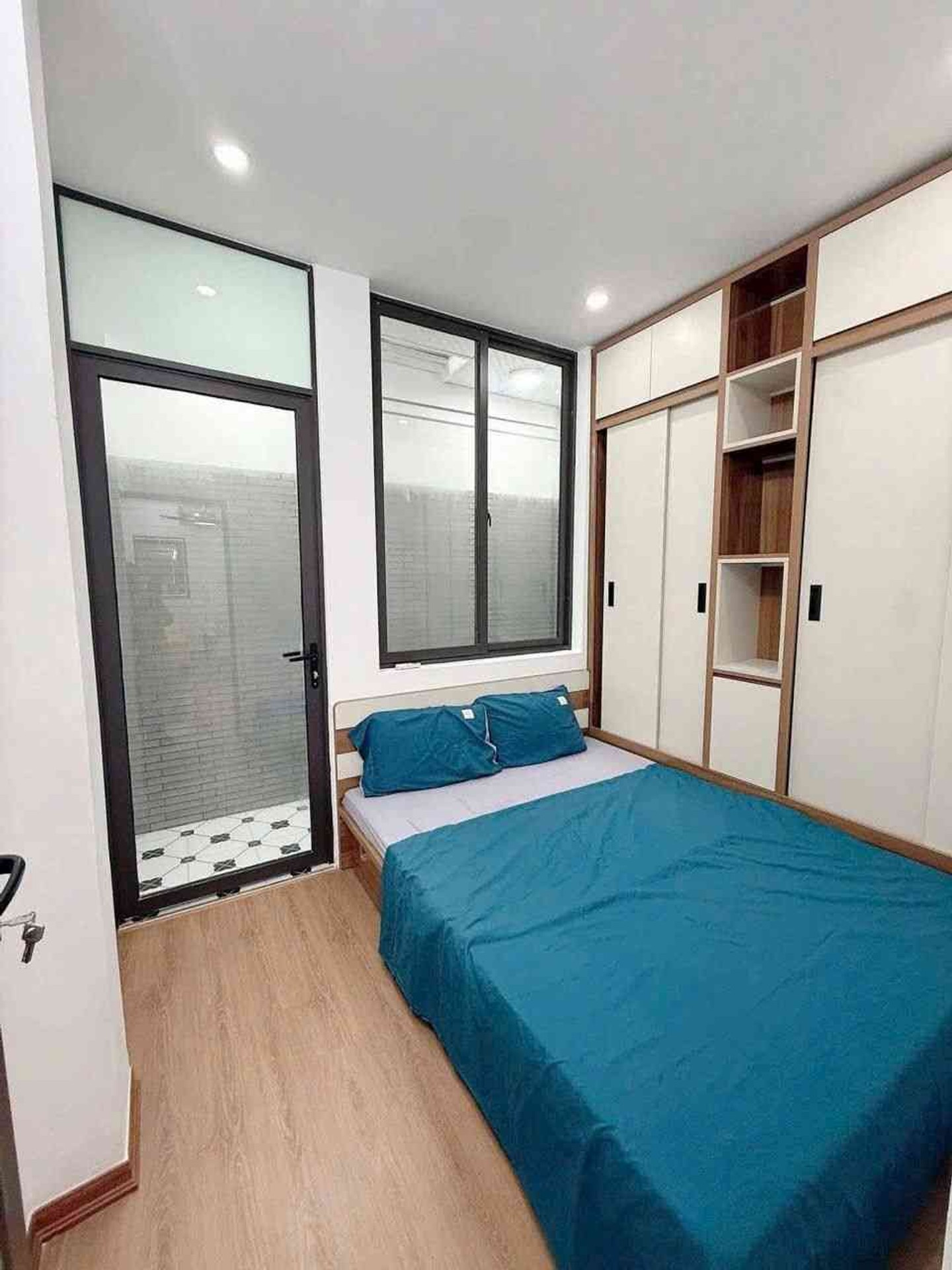 Bán nhà Tân Mai - diện tích 50m2 4 tầng - Ô tô đỗ sát nhà - giá 3,48 tỷ