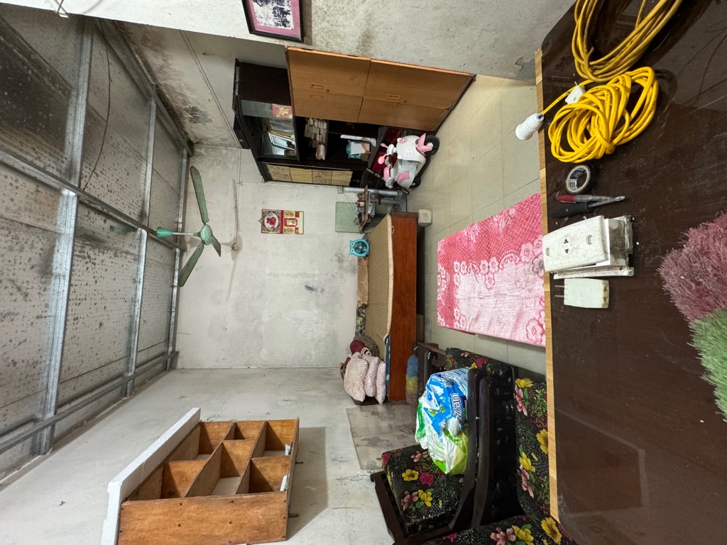 Bán nhà Lĩnh Nam - diện tích 135m2 1 tầng - ô tô tránh - giá 25 tỷ