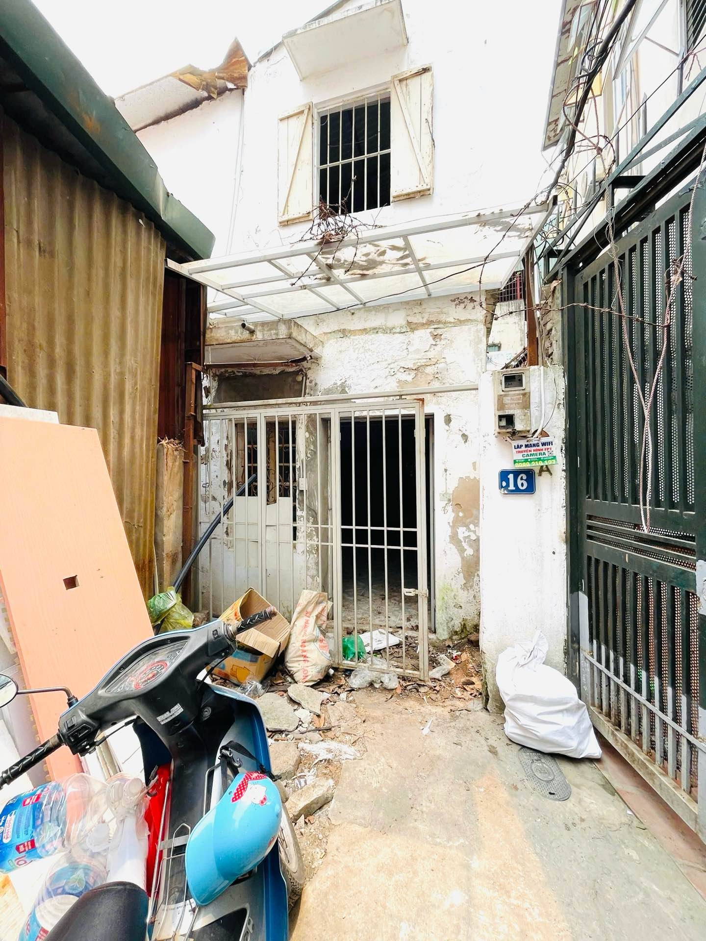 Bán nhà Kim Đồng - diện tích 80m2 2 tầng - Ngõ nông thoáng - giá 24 tỷ