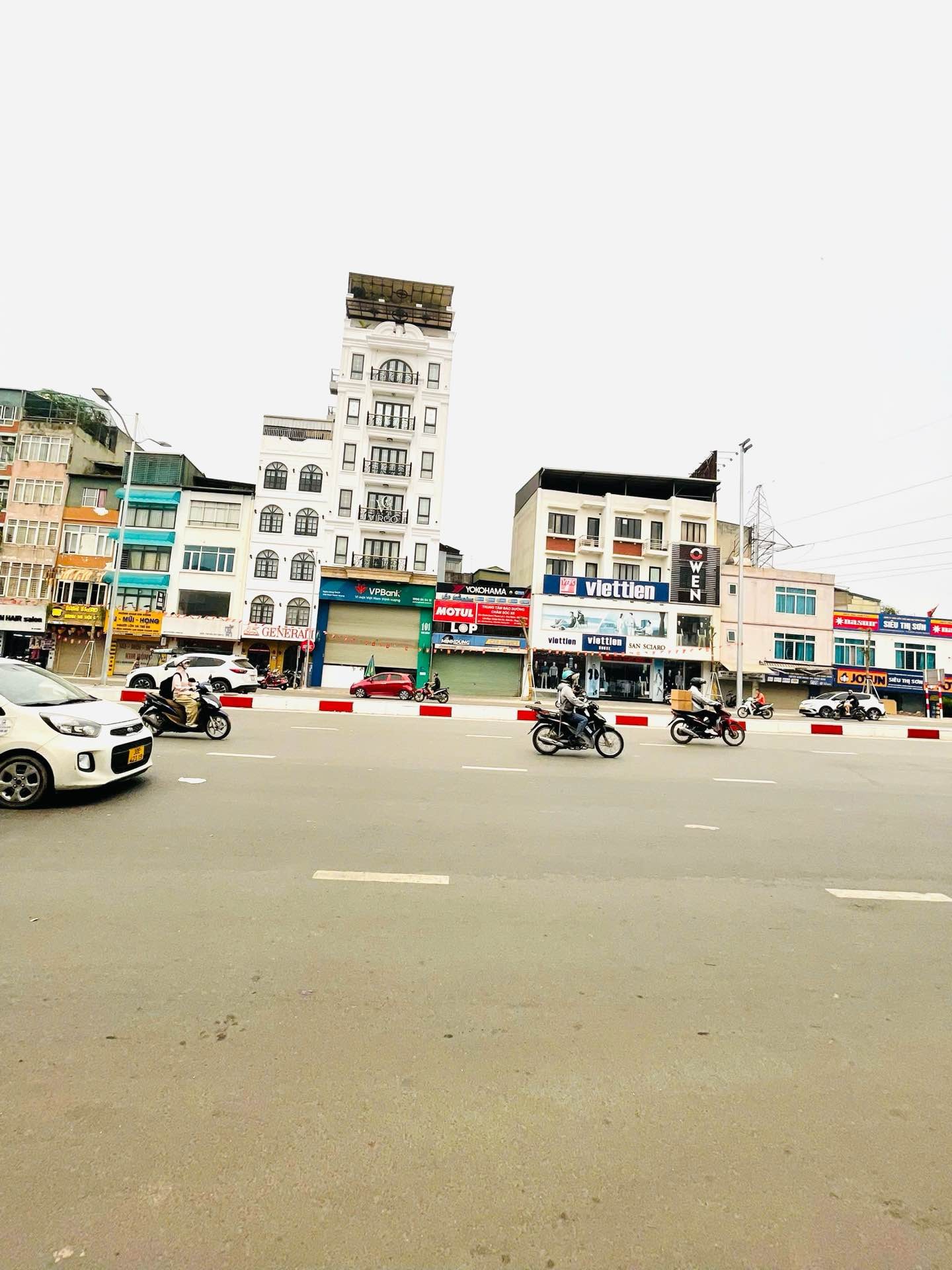 Bán nhà Kim Đồng - diện tích 80m2 2 tầng - Ngõ nông thoáng - giá 24 tỷ