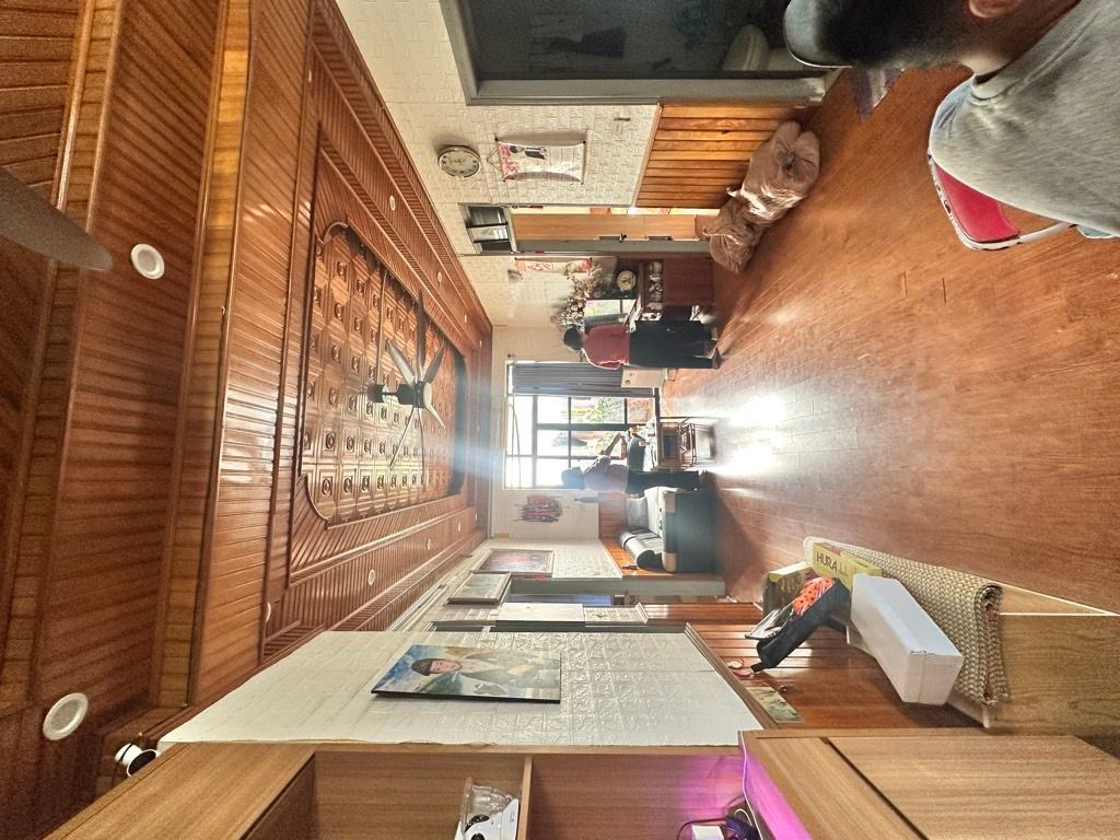 Bán nhà Hoàng Mai - diện tích 90m2 7 tầng - Lô góc 3 thoáng - giá 7,8 tỷ