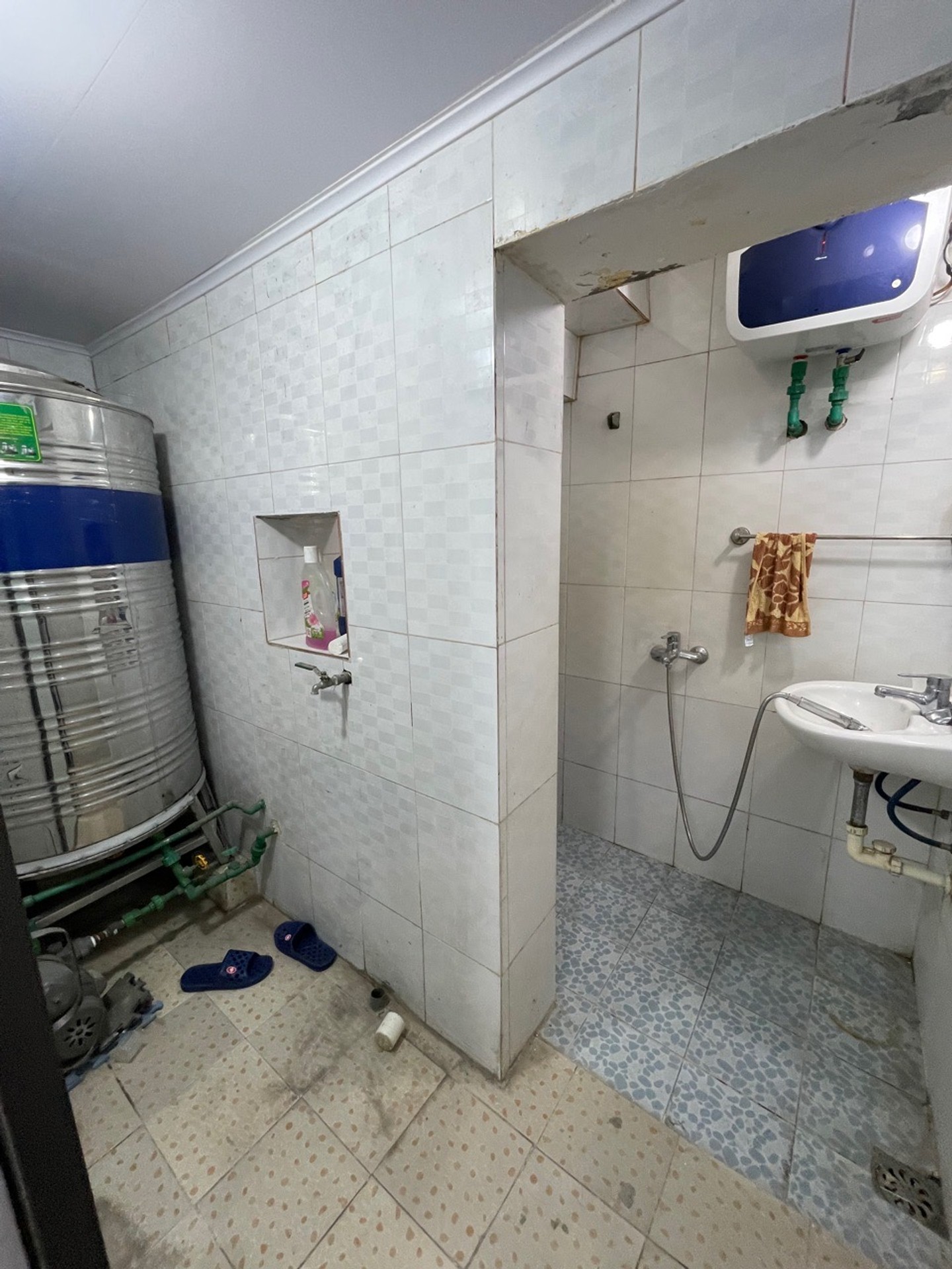 Bán nhà Tân Mai - diện tích 45m2 1 tầng - Căn hộ nhỏ tiền - giá 3,4 tỷ