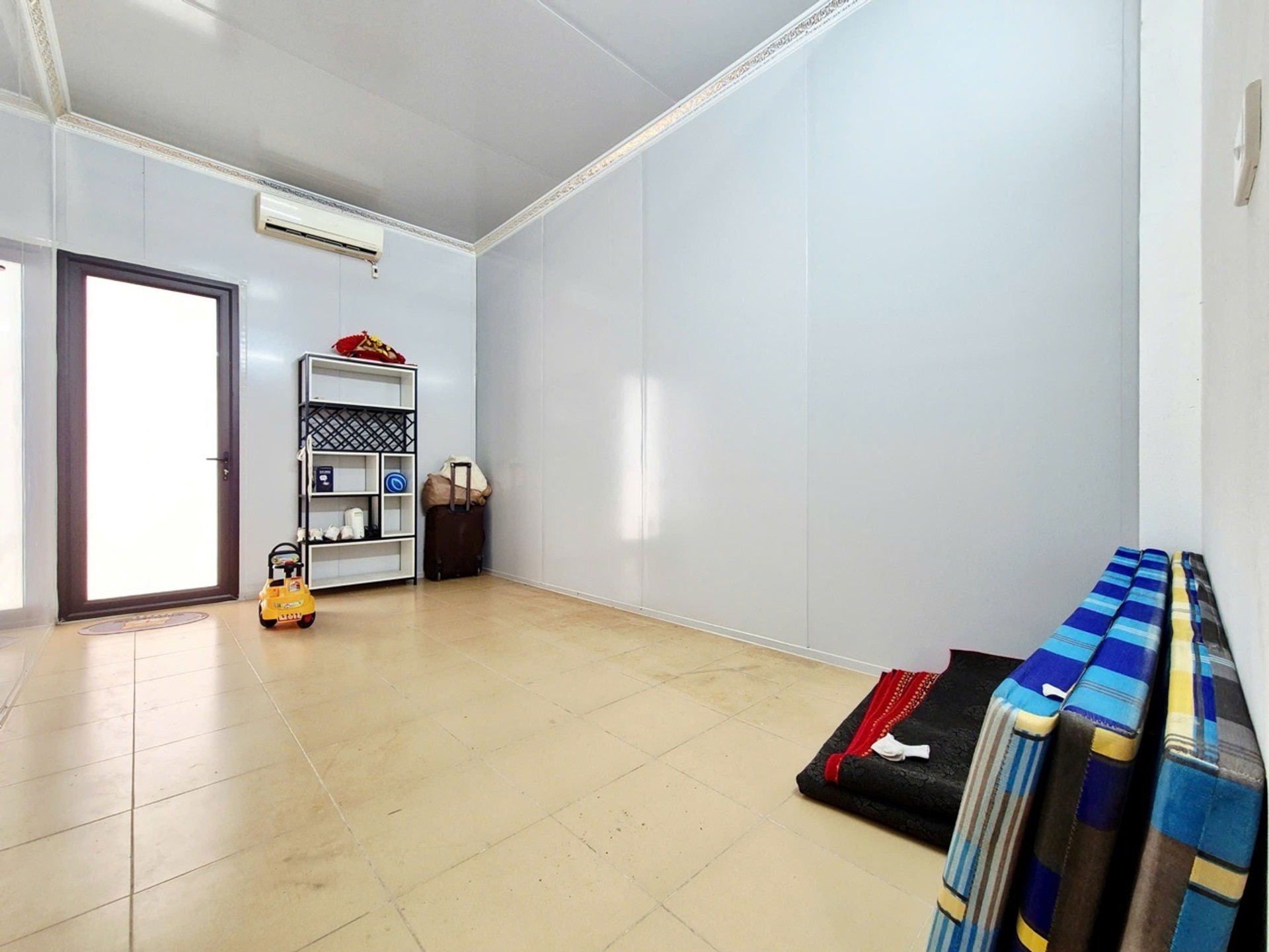 Bán nhà Định Công Hạ - diện tích 62m2 3 tầng - Ngõ Thông - giá 4,95 tỷ
