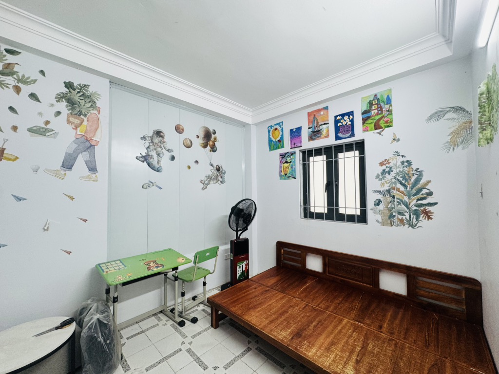 Bán nhà Đông Thiên - diện tích 32m2 4 tầng - ngõ rộng, gần ô tô - giá 5,85 tỷ
