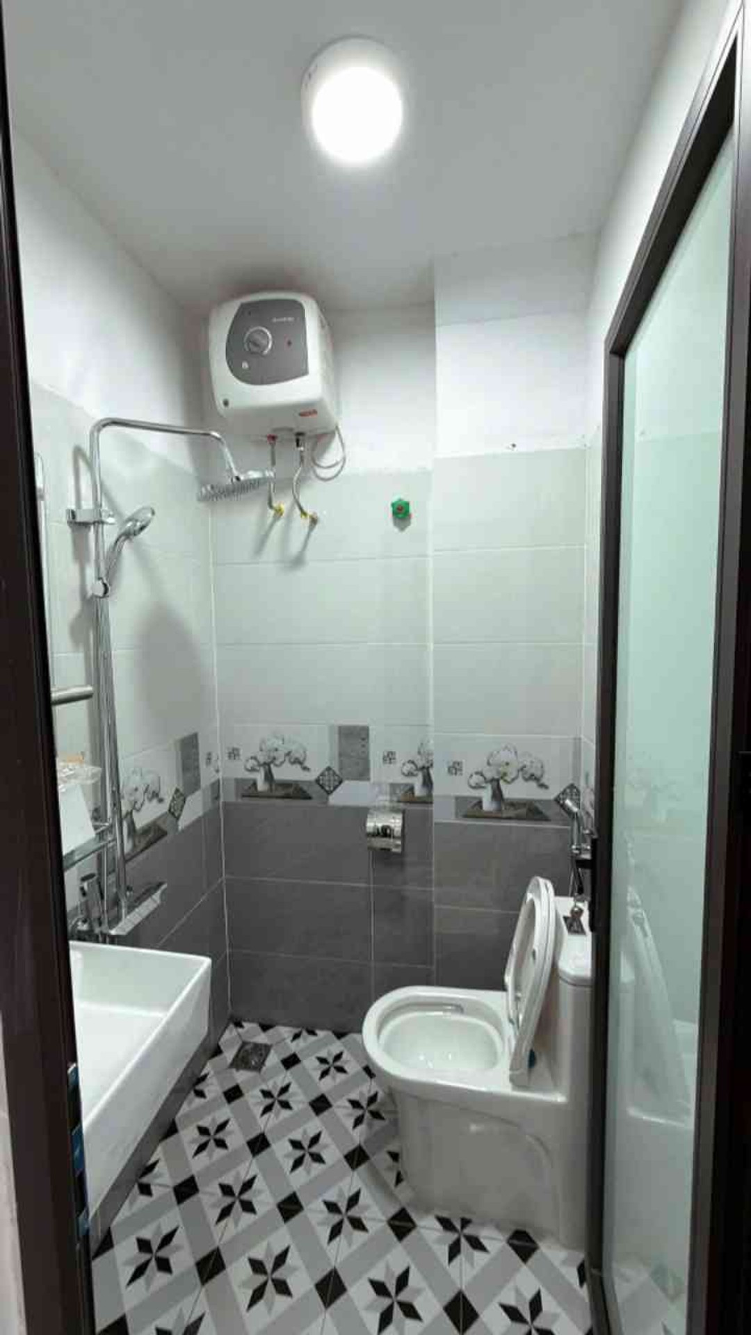 Bán nhà Kim Ngưu - diện tích 19m2 5 tầng - Full nội thất - giá 6,5 tỷ