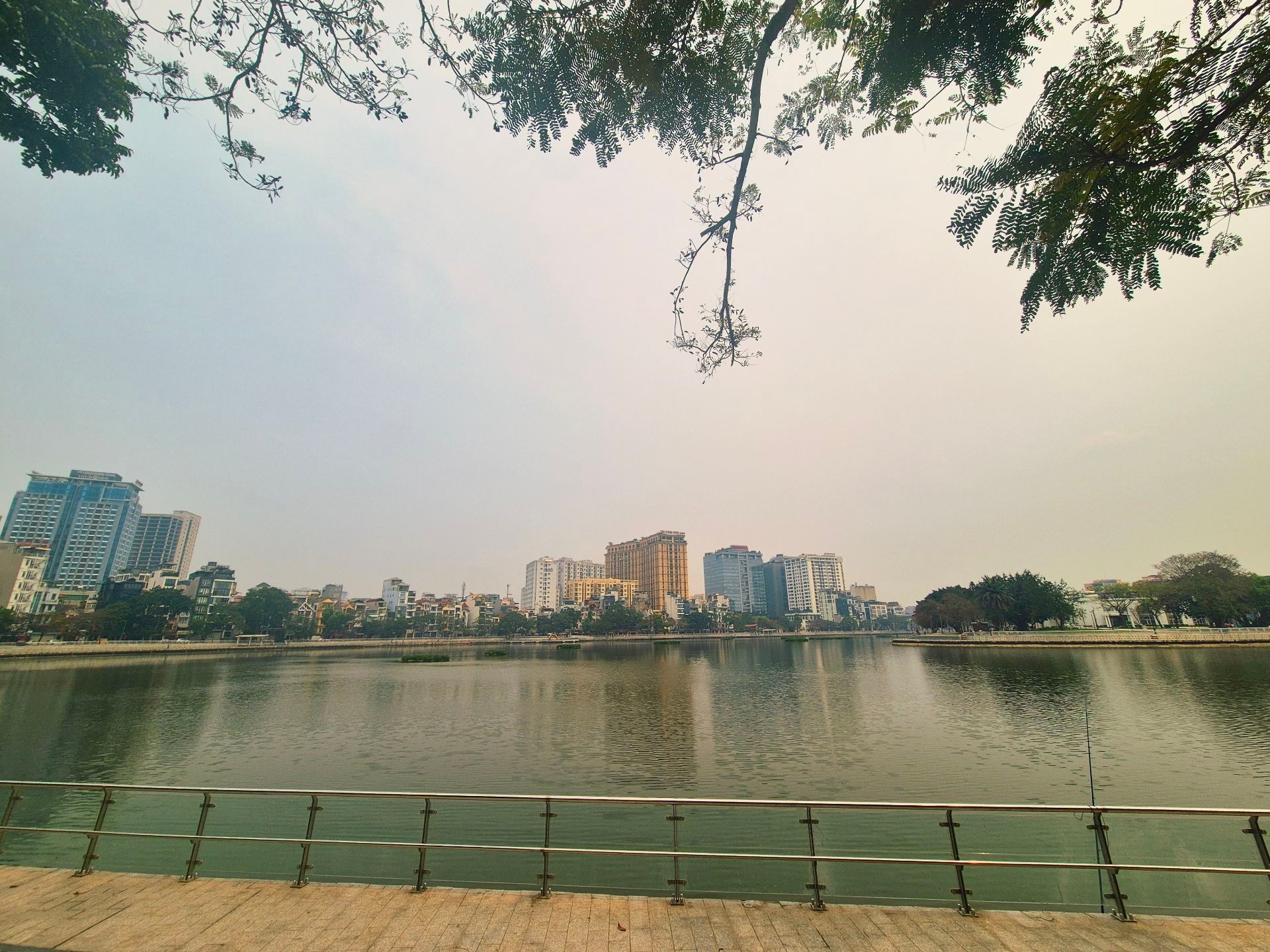 Bán nhà Đặng Tiến Đông - diện tích 55m2 5 tầng - Mặt phố view hồ - kinh doanh đỉnh - giá 33,9 tỷ