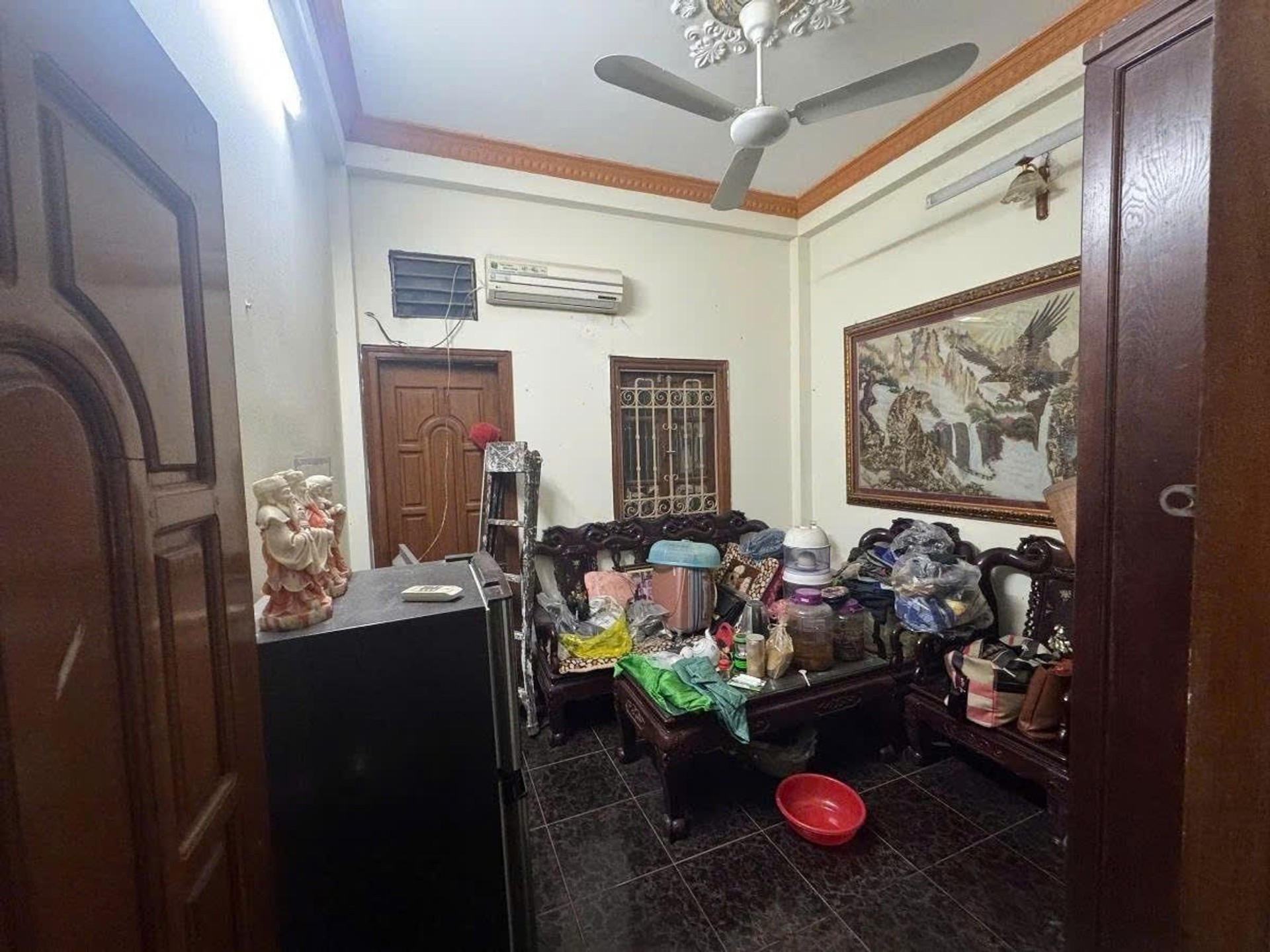 Bán nhà Đặng Tiến Đông - diện tích 55m2 5 tầng - Mặt phố view hồ - kinh doanh đỉnh - giá 33,9 tỷ