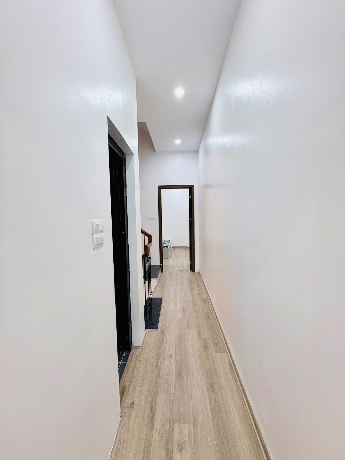Bán nhà Hồng Mai - diện tích 40m2 4 tầng - Lô góc thoáng sáng - giá 9,5 tỷ