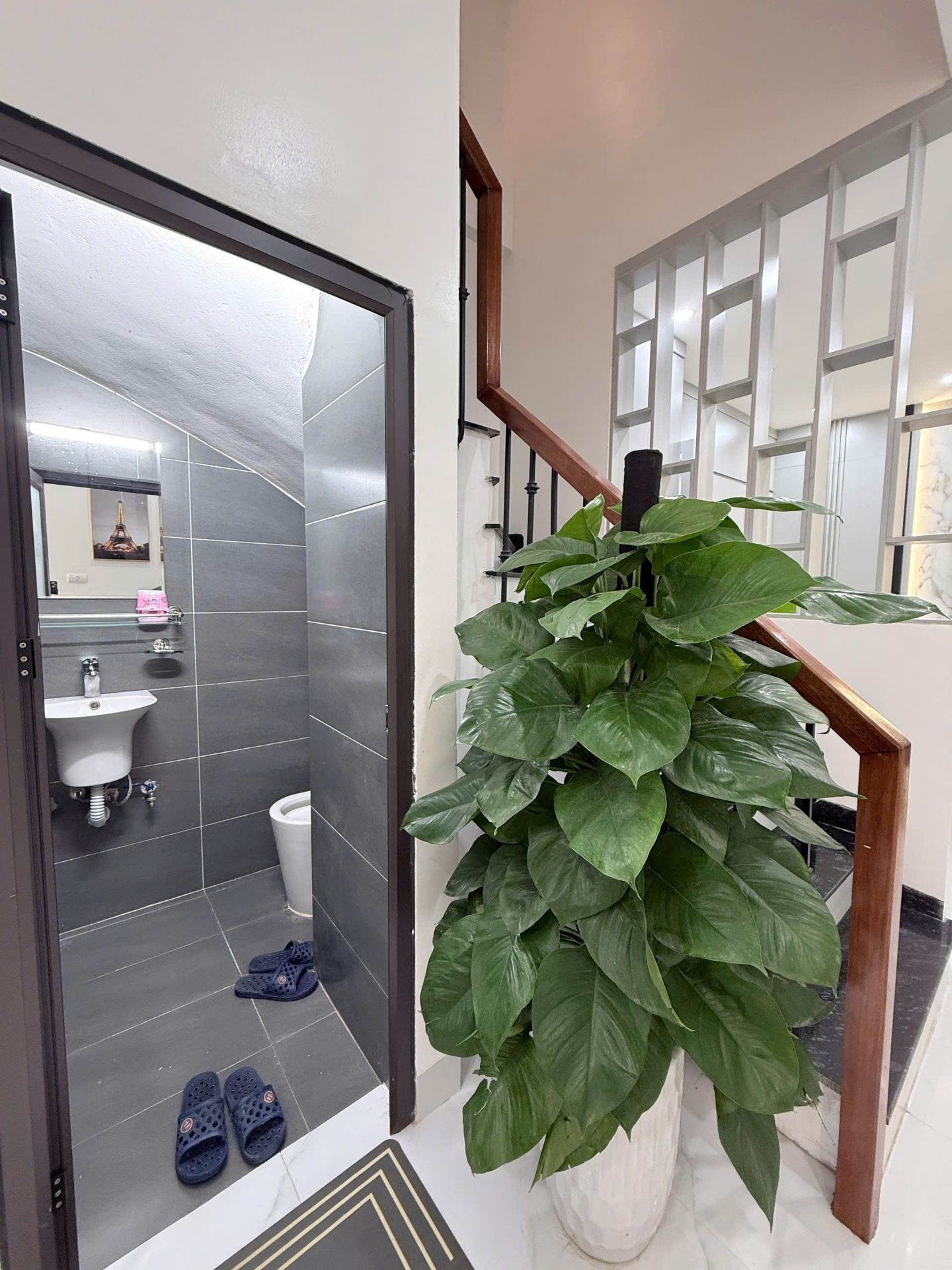 Bán nhà Hồng Mai - diện tích 40m2 4 tầng - Lô góc thoáng sáng - giá 9,5 tỷ