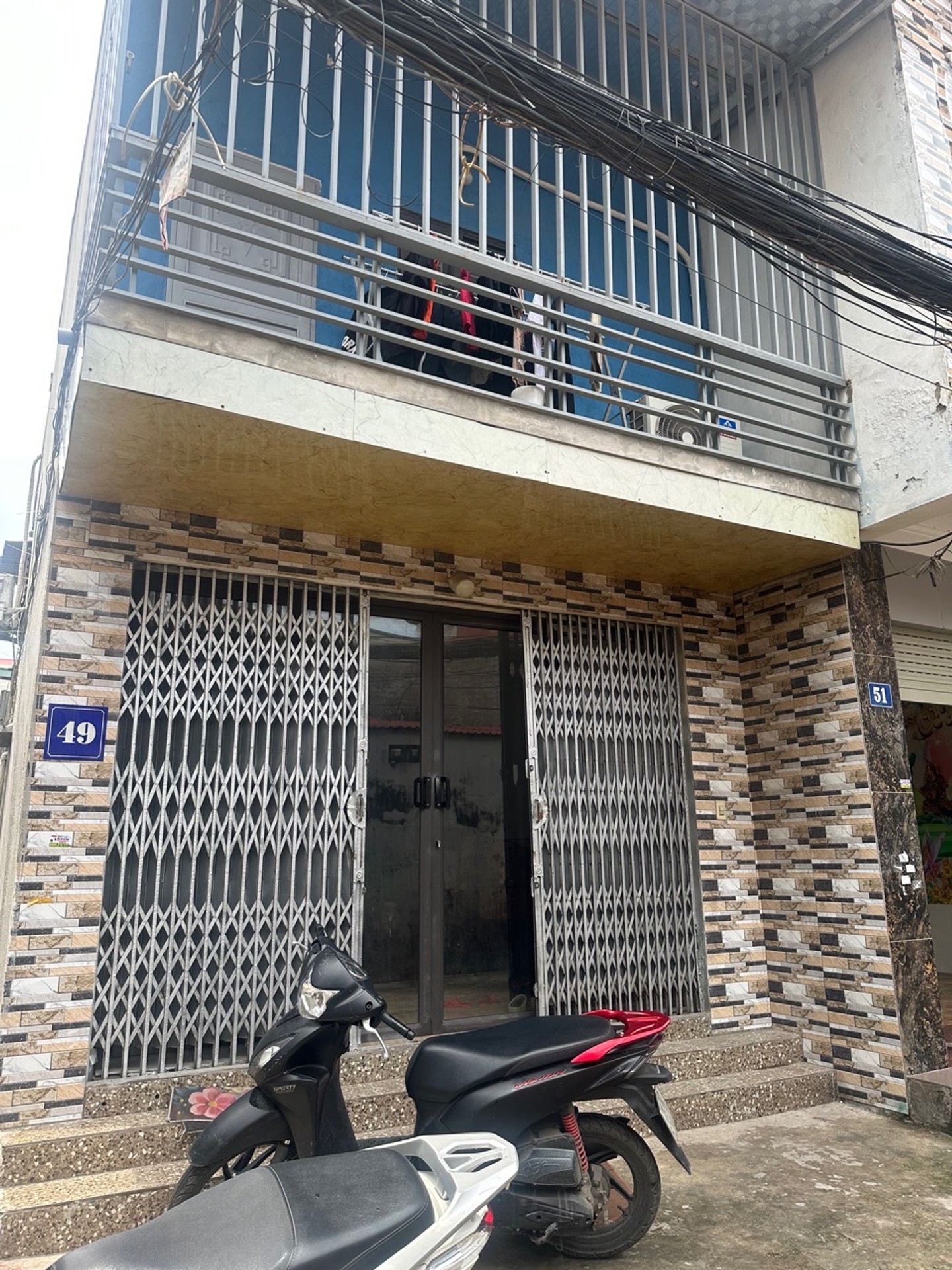 Bán nhà Định Công - diện tích 58m2 2 tầng - mặt ngõ - giá 5,8 tỷ